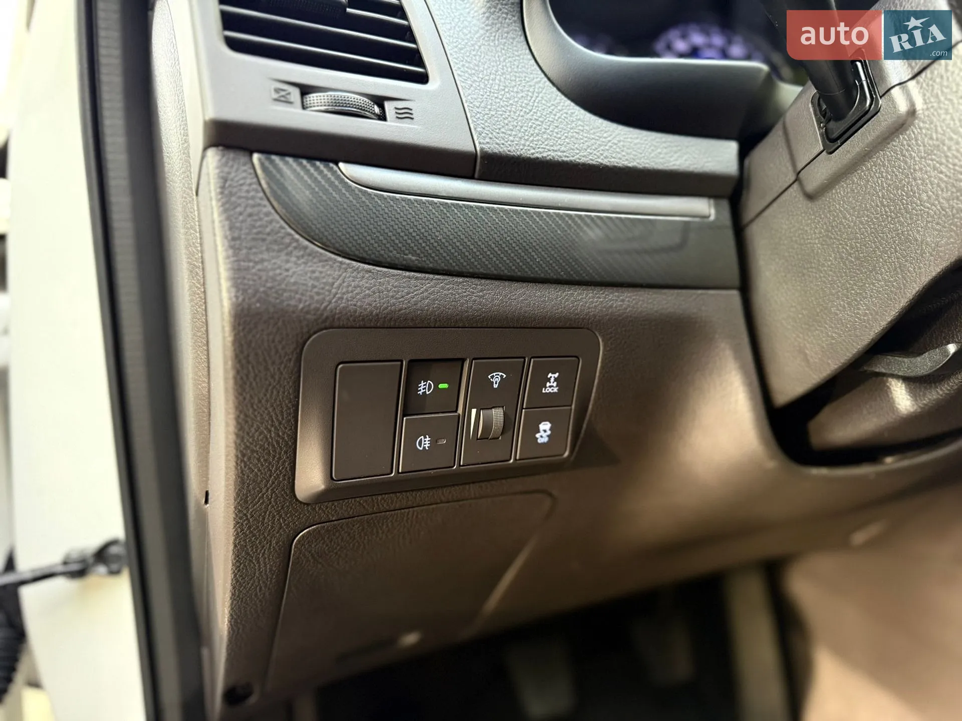 2011 Hyundai Santa Fe - мініатюра 38