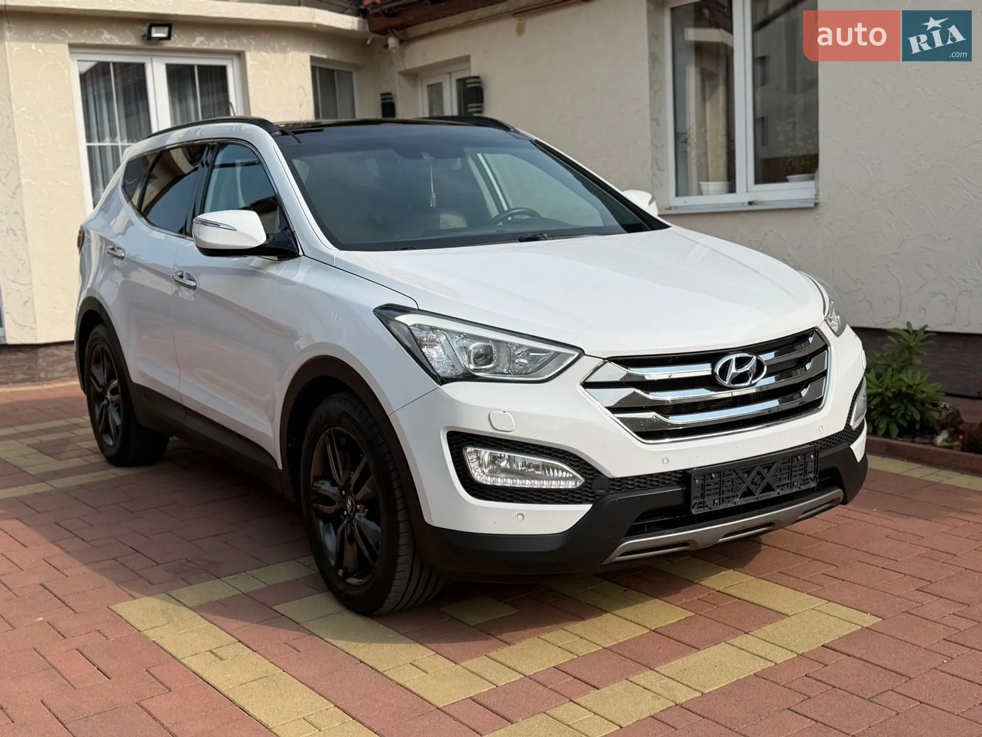 2014 Hyundai Santa Fe - мініатюра 16