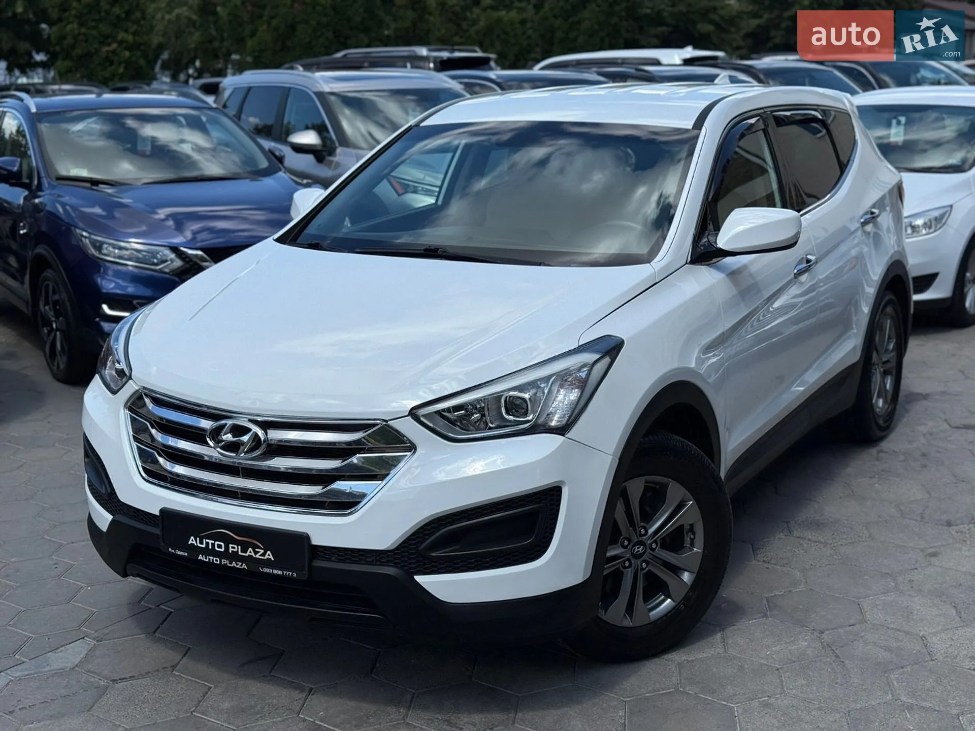 2015 Hyundai Santa Fe - мініатюра 11