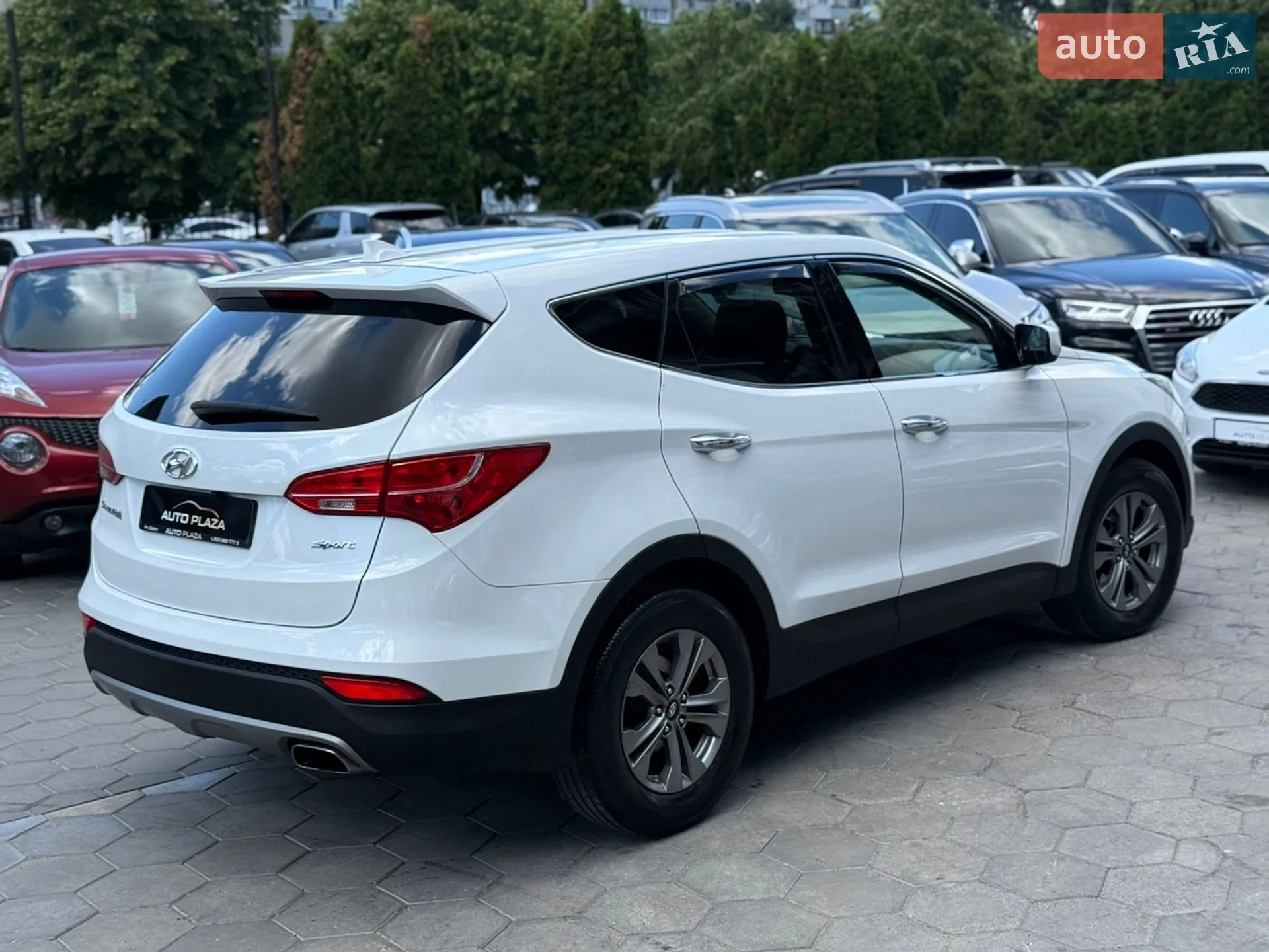 2015 Hyundai Santa Fe - мініатюра 19