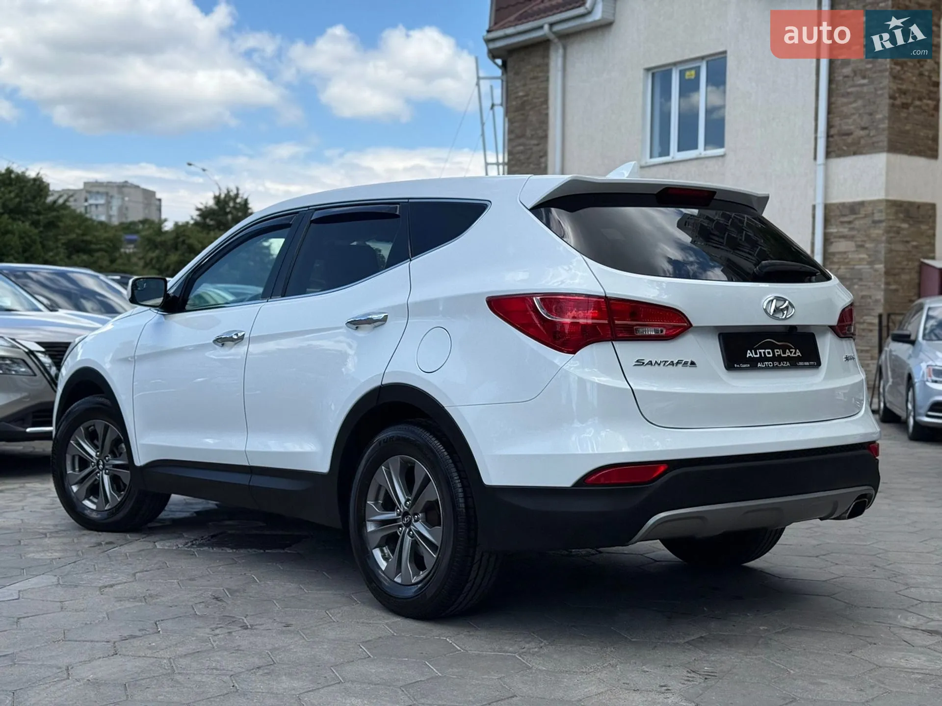 2015 Hyundai Santa Fe - мініатюра 29