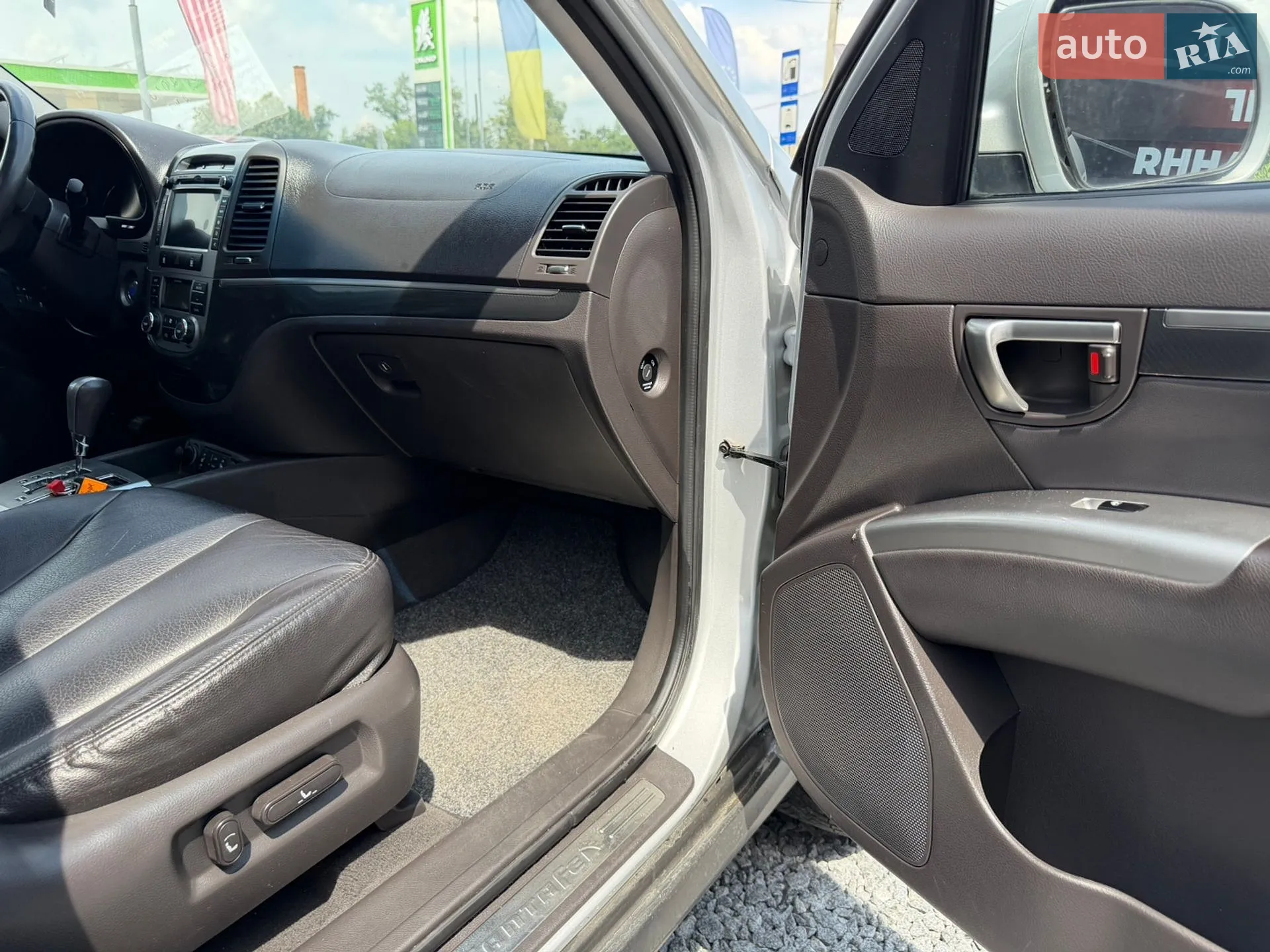 2010 Hyundai Santa Fe - мініатюра 22