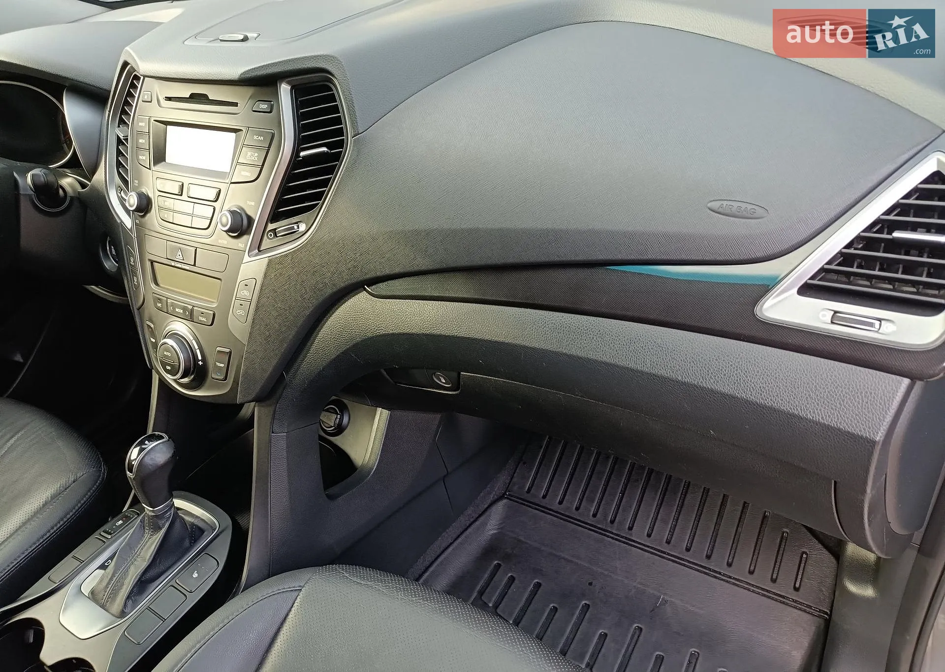 2013 Hyundai Santa Fe - мініатюра 28