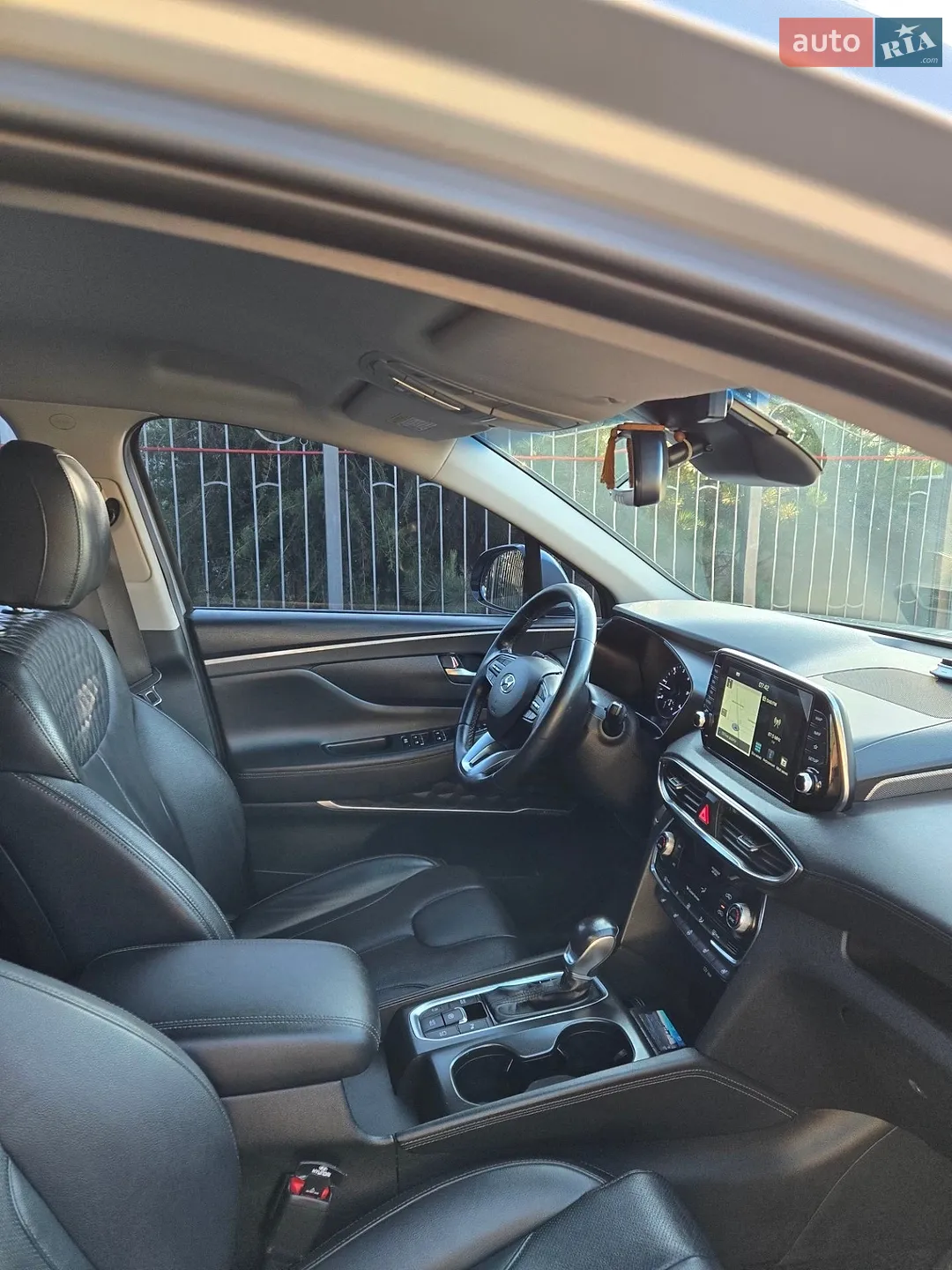 2019 Hyundai Santa Fe - мініатюра 23
