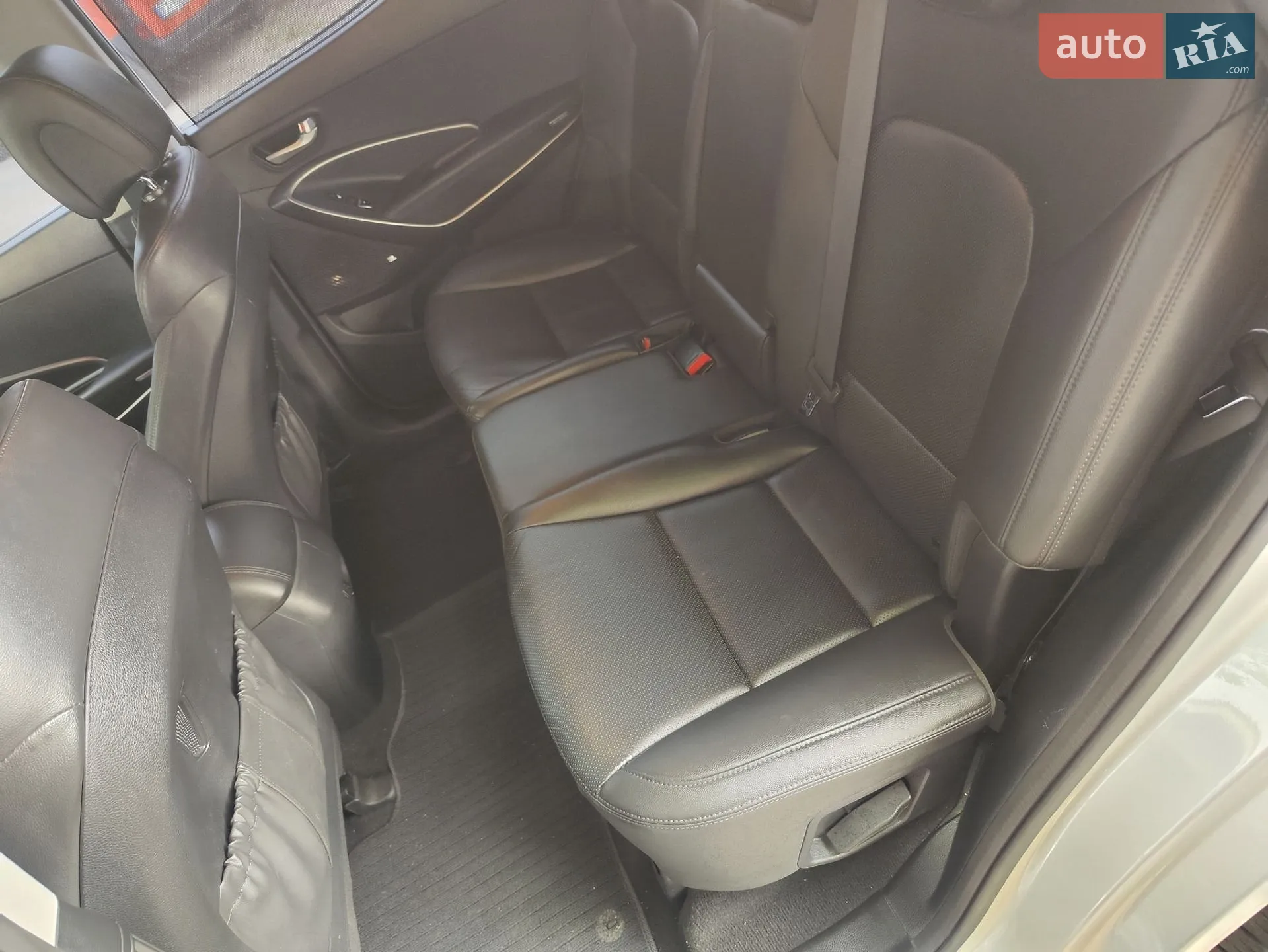 2015 Hyundai Santa Fe - мініатюра 13