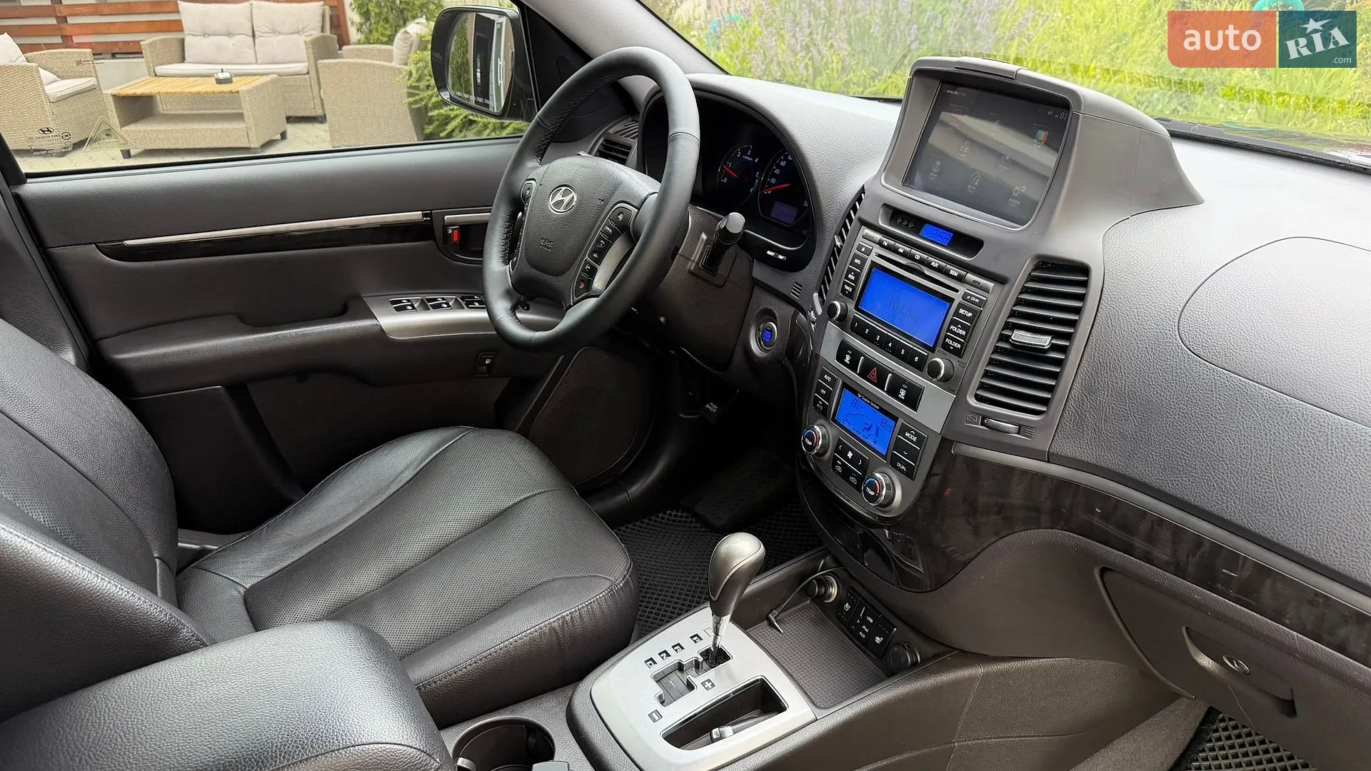 2011 Hyundai Santa Fe - мініатюра 27