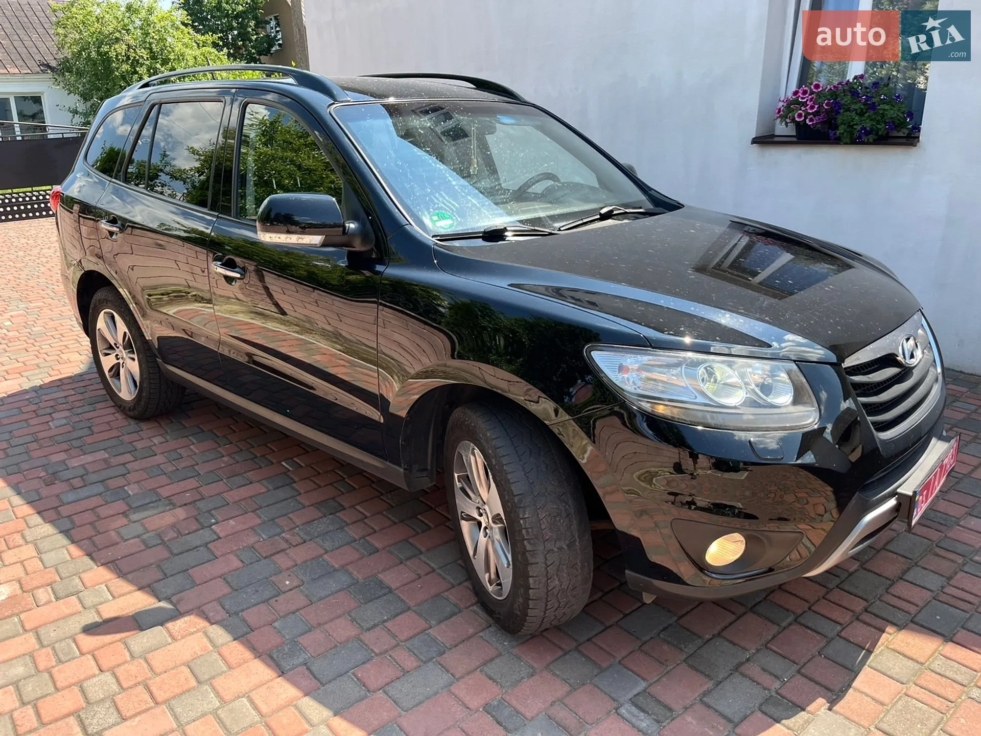 2011 Hyundai Santa Fe - мініатюра 12