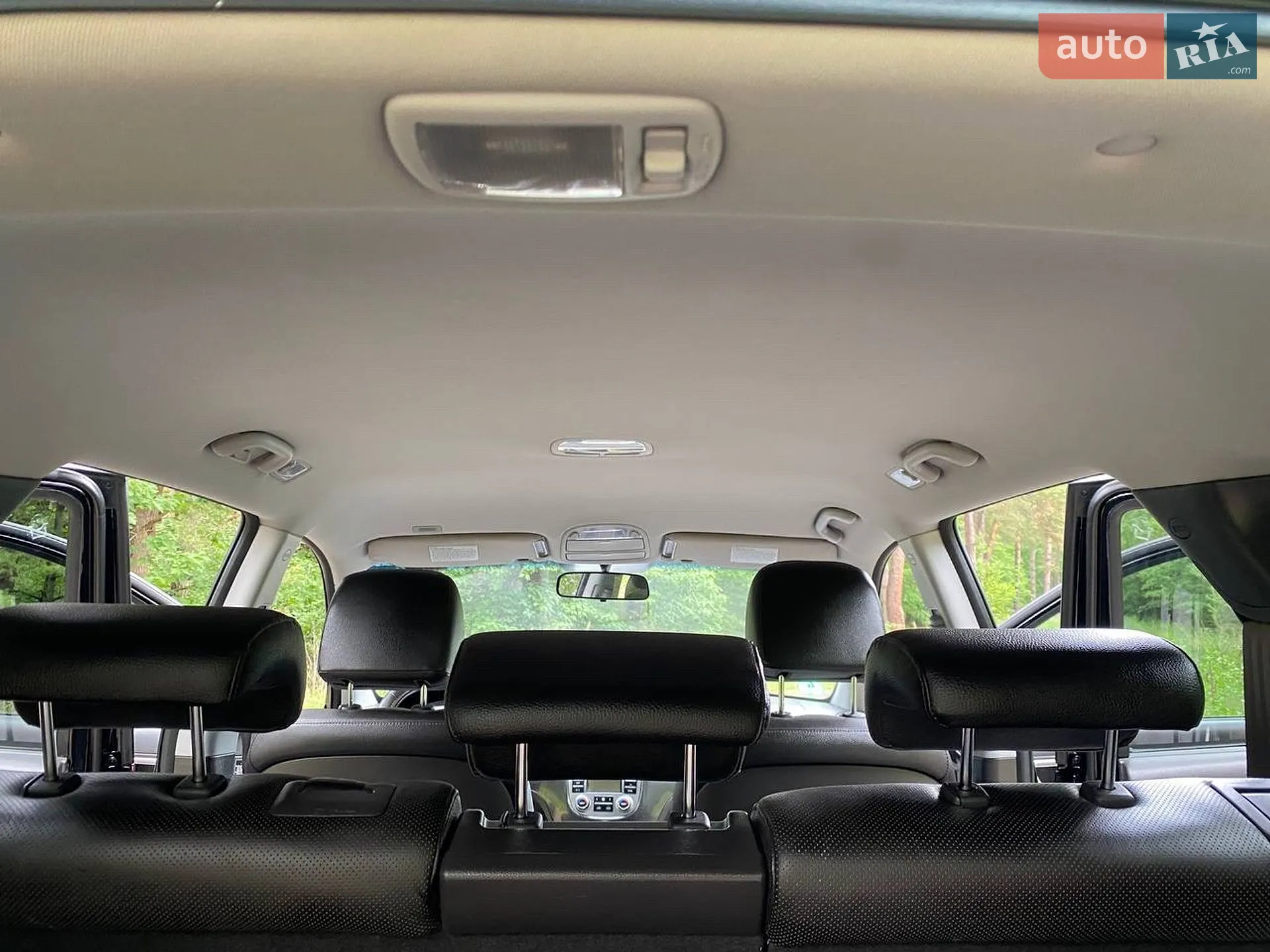 2011 Hyundai Santa Fe - мініатюра 148