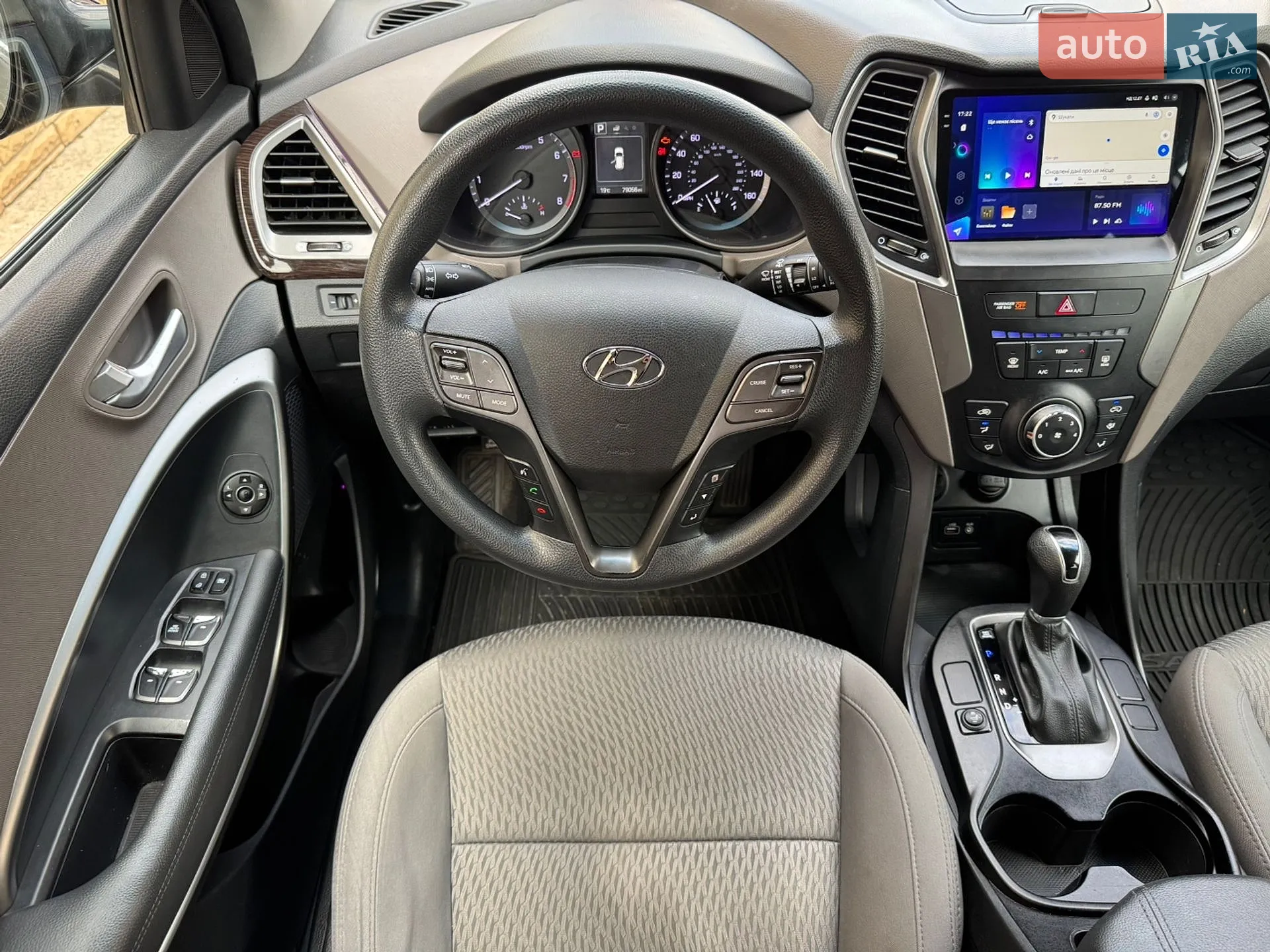 2017 Hyundai Santa Fe - мініатюра 10