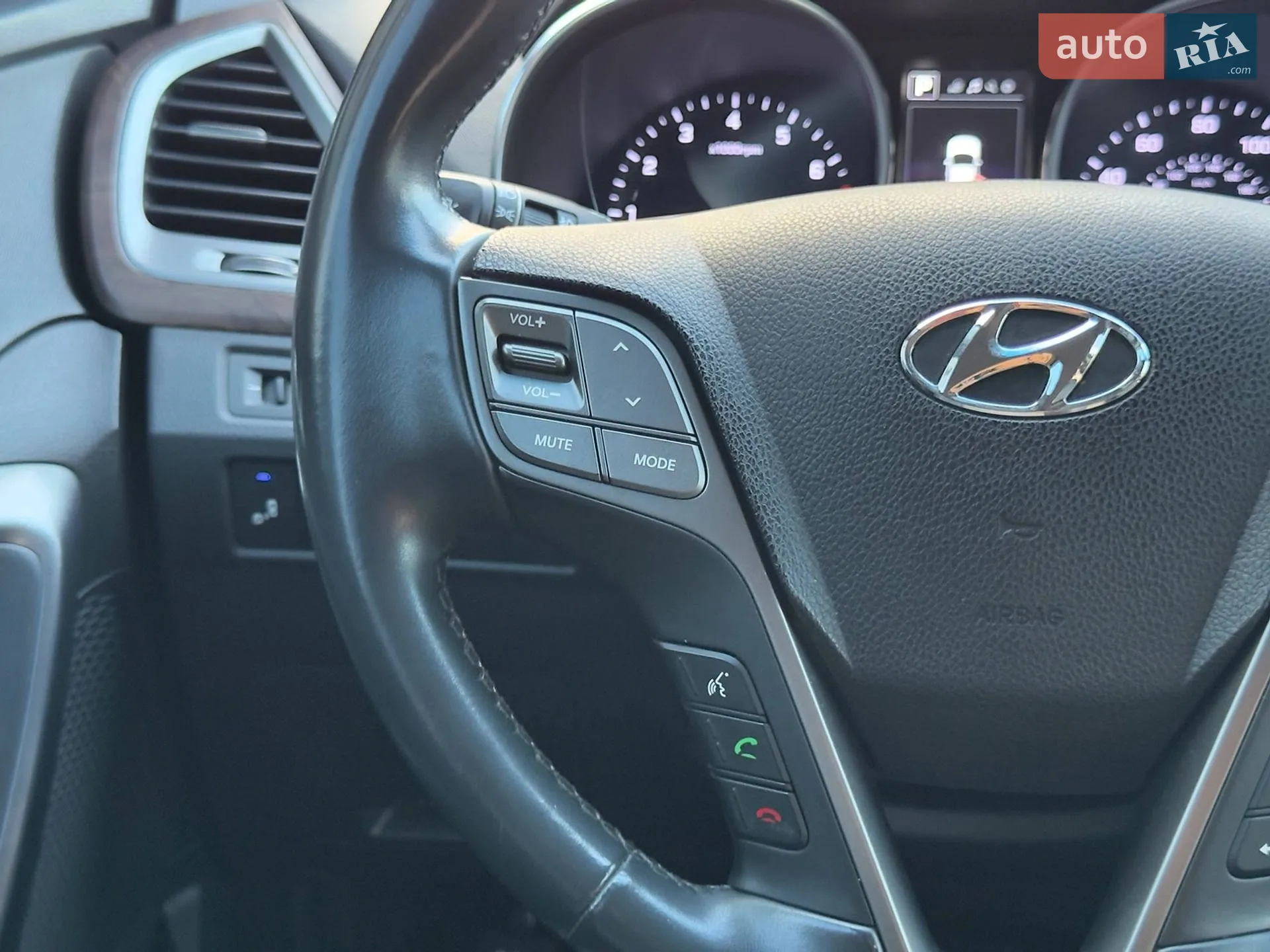 2017 Hyundai Santa Fe - мініатюра 24