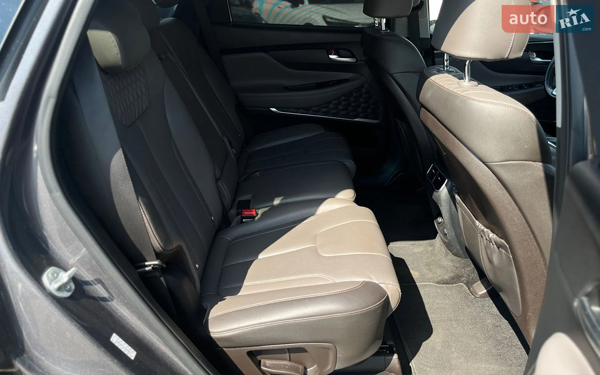 2021 Hyundai Santa Fe - мініатюра 23