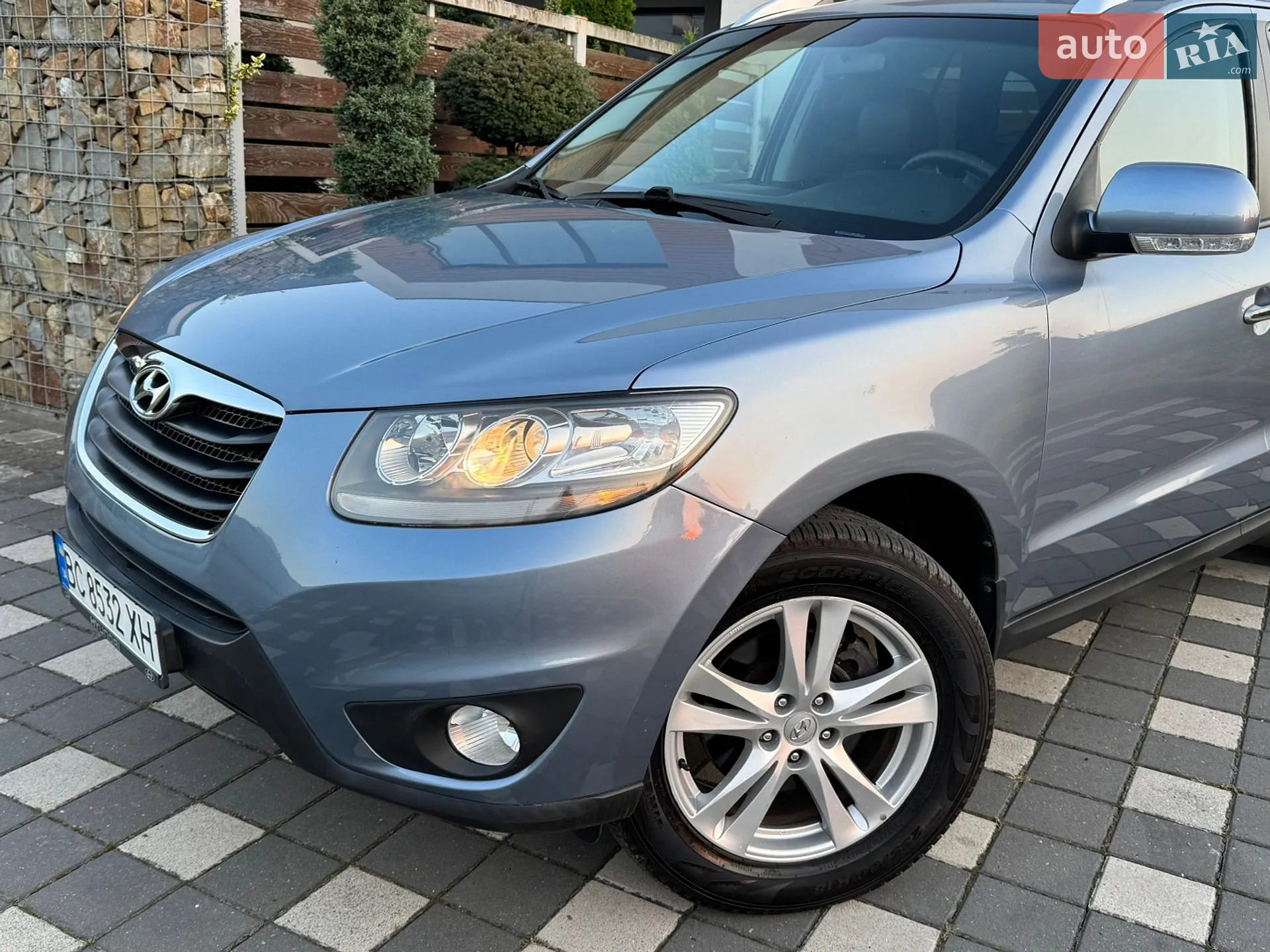 2010 Hyundai Santa Fe - мініатюра 9