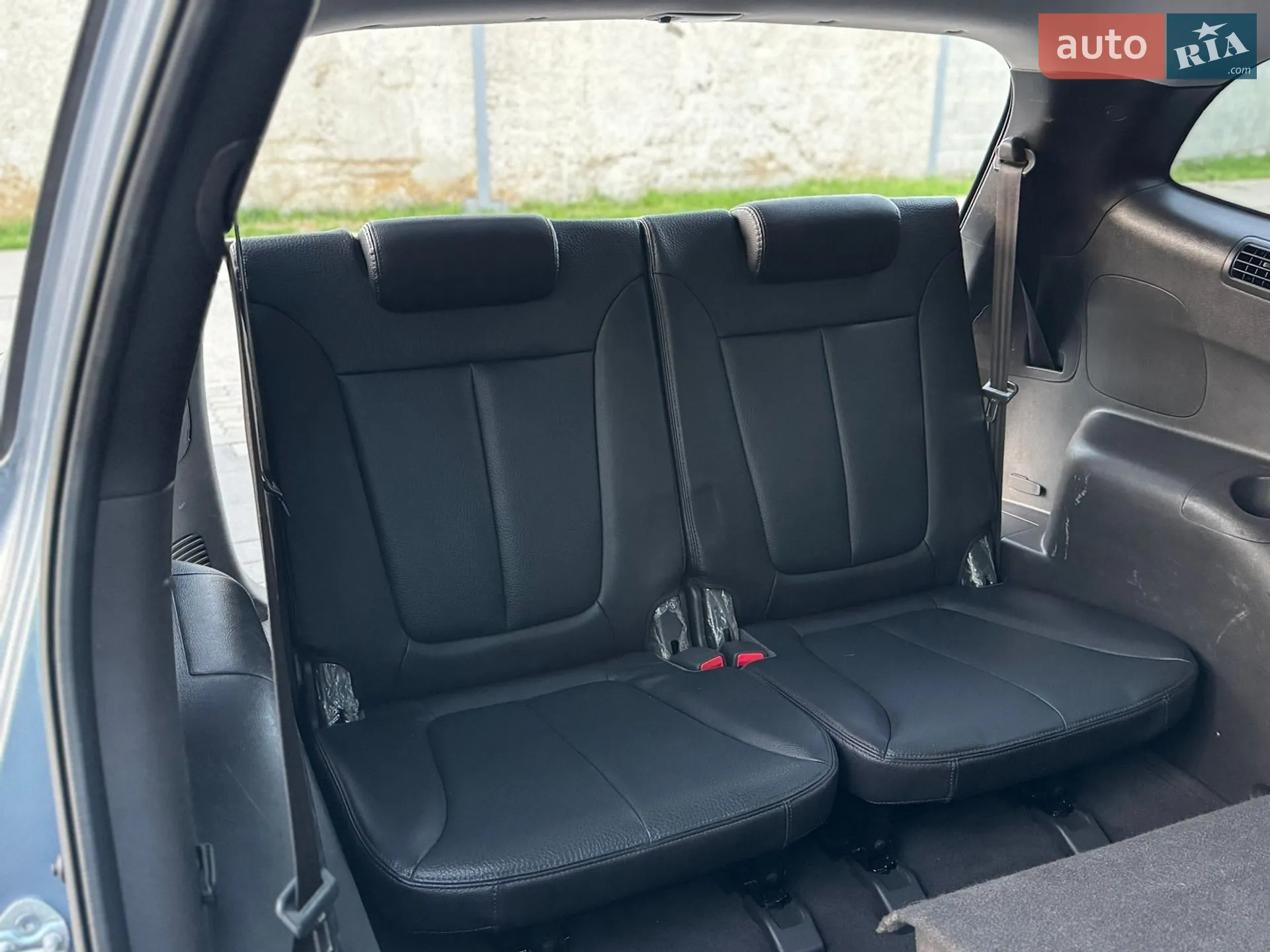 2010 Hyundai Santa Fe - мініатюра 52