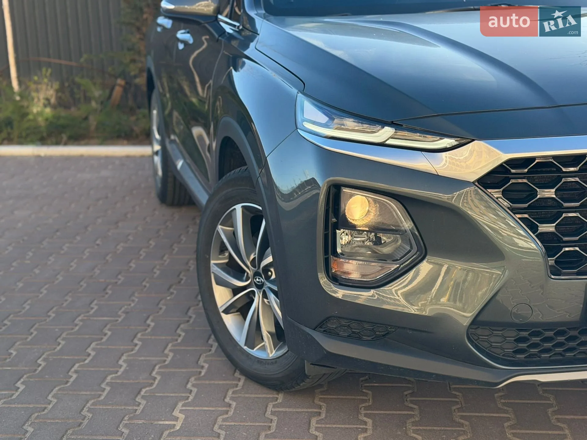 2019 Hyundai Santa Fe - мініатюра 3