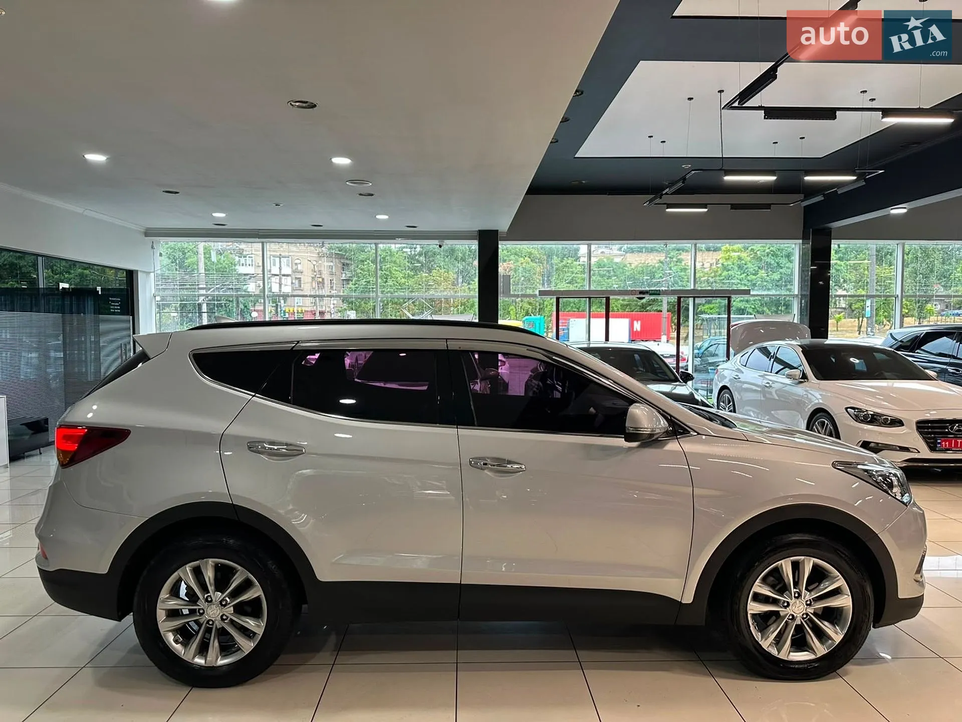 2016 Hyundai Santa Fe - мініатюра 8