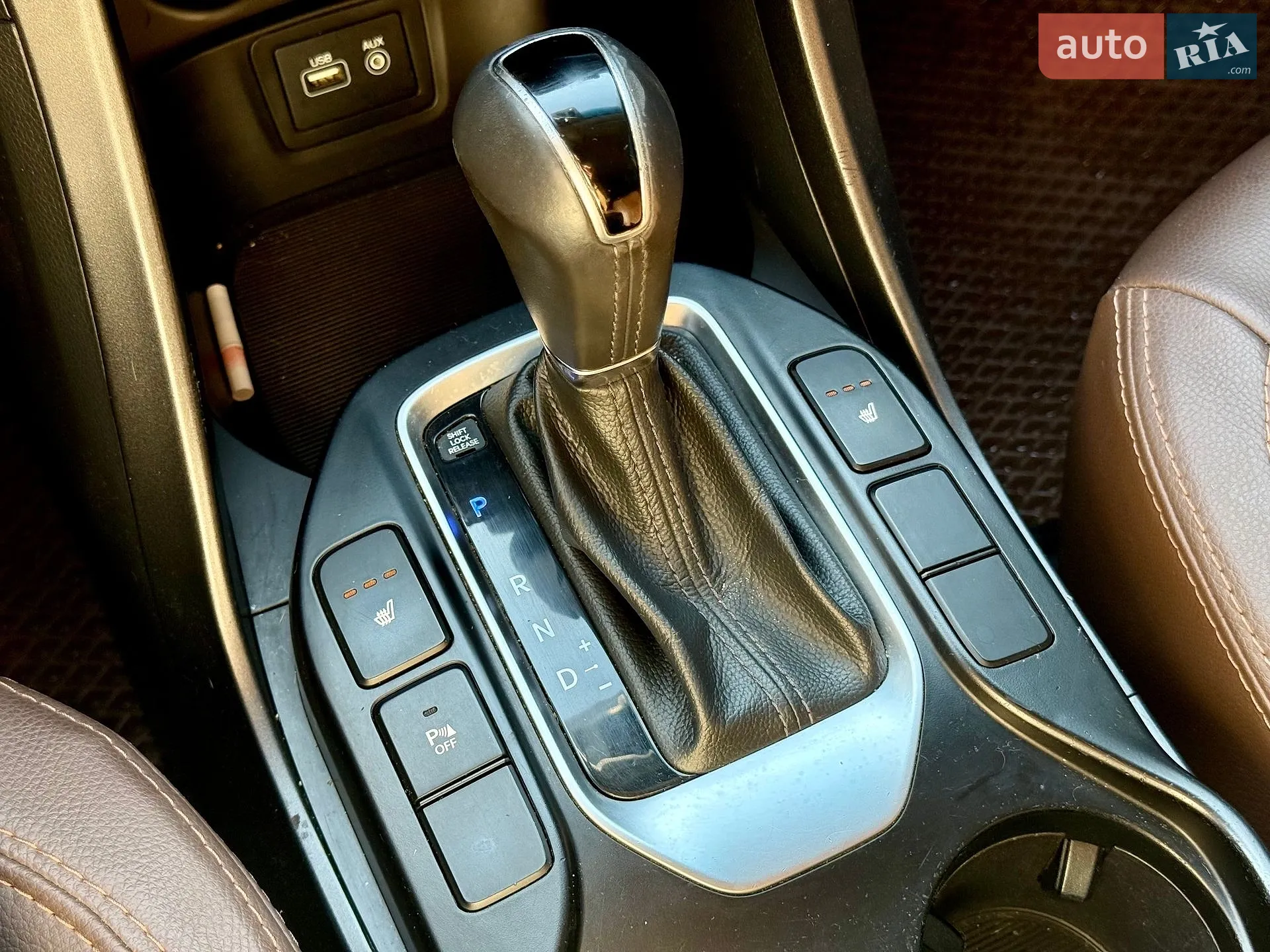 2016 Hyundai Santa Fe - мініатюра 17