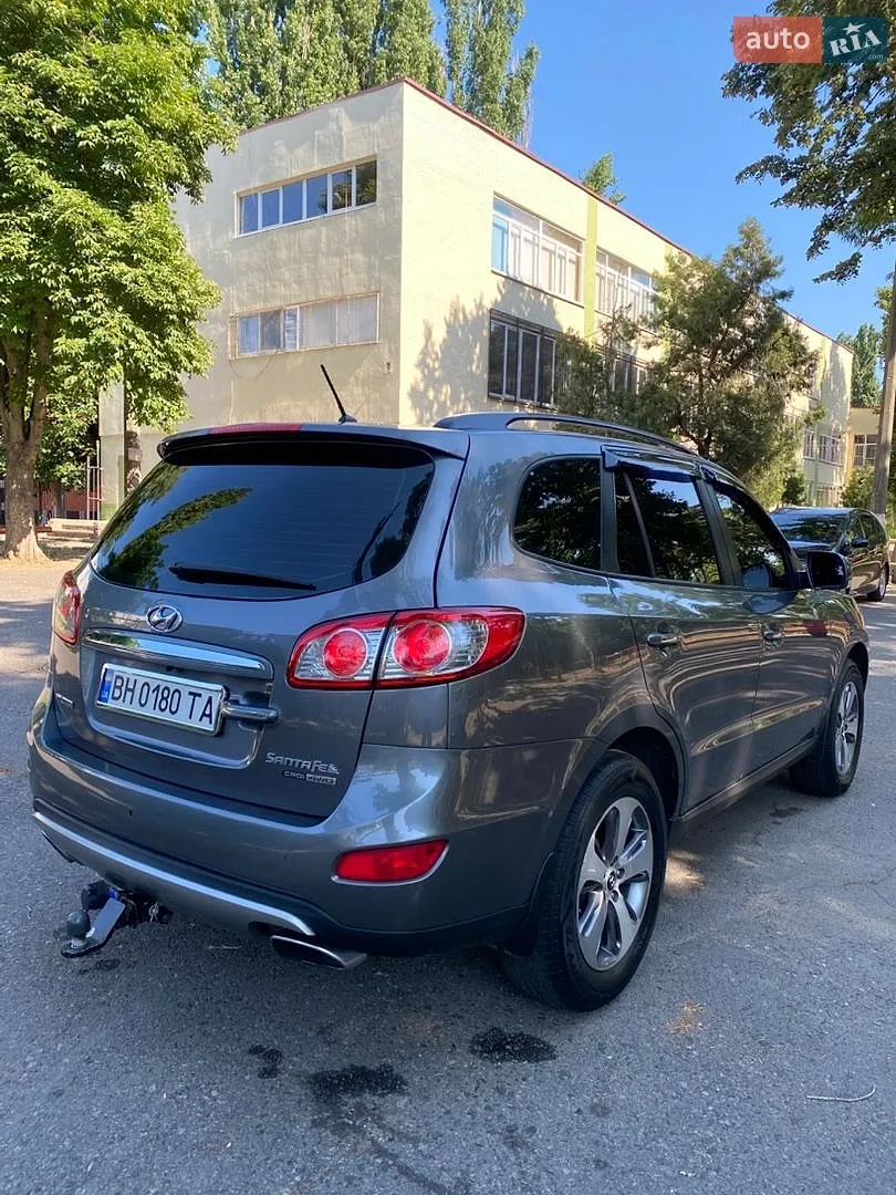 2011 Hyundai Santa Fe - мініатюра 8