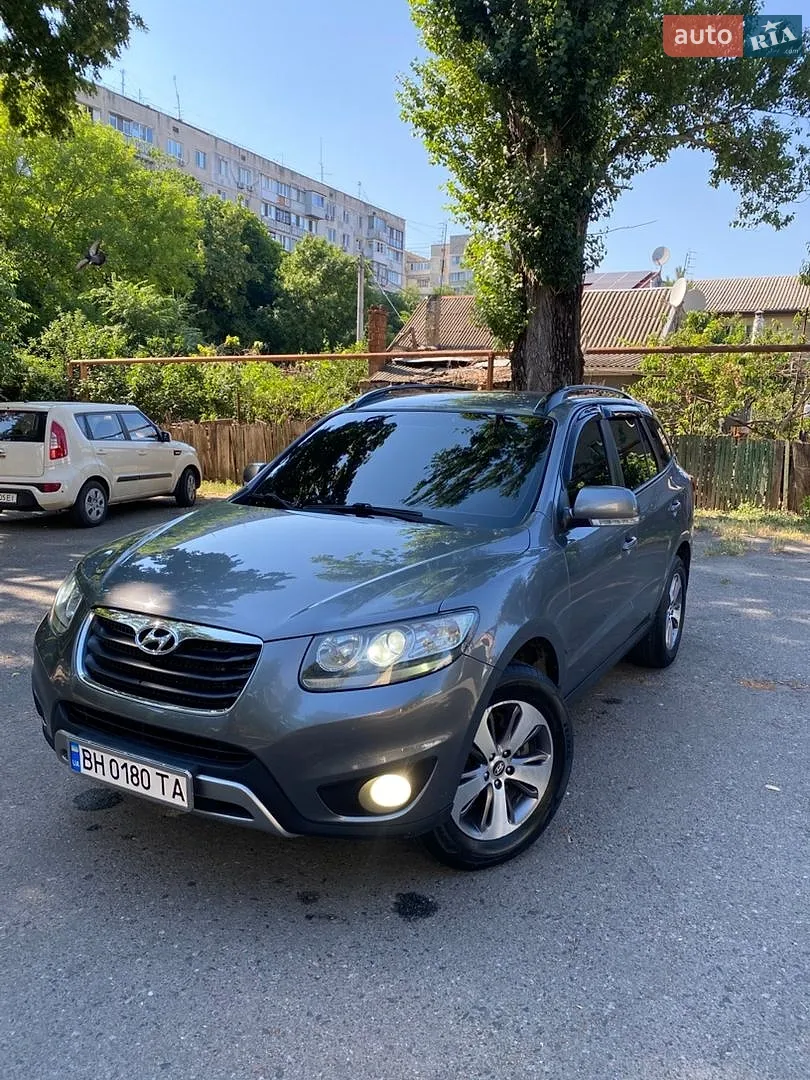 2011 Hyundai Santa Fe - мініатюра 12