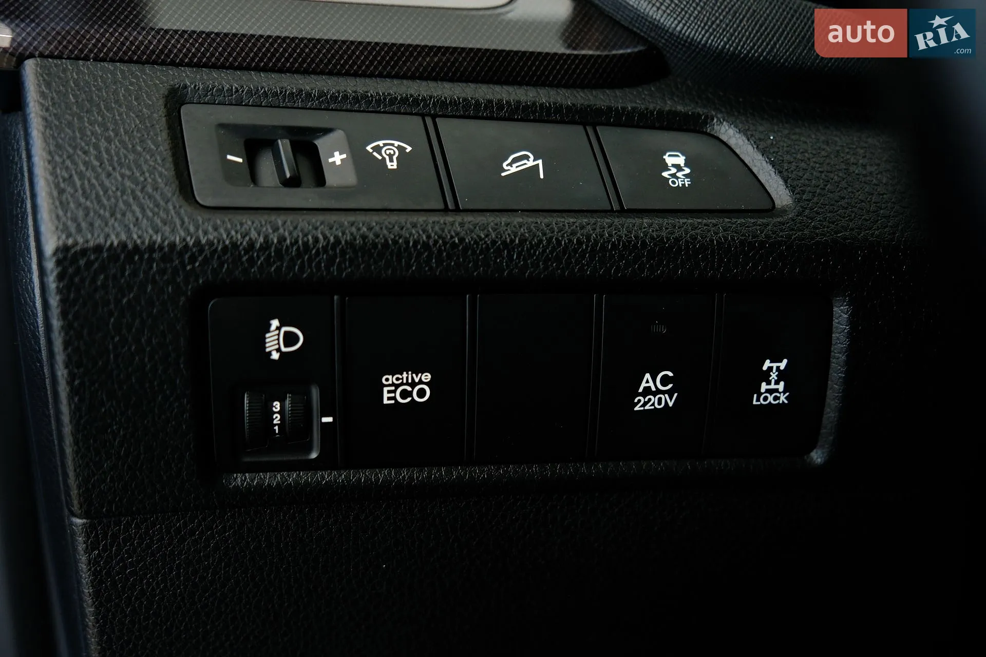 2013 Hyundai Santa Fe - мініатюра 22