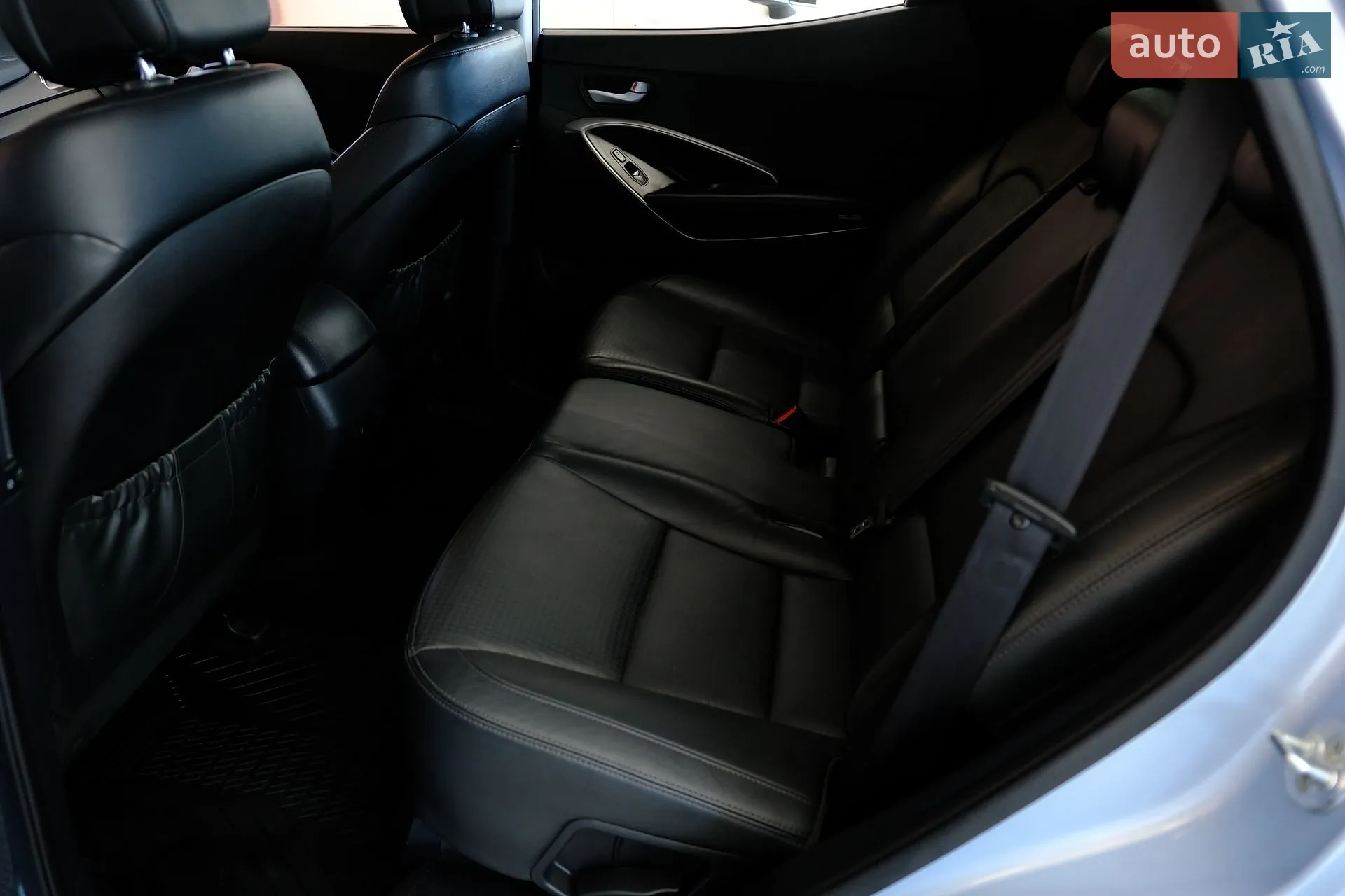 2013 Hyundai Santa Fe - мініатюра 28