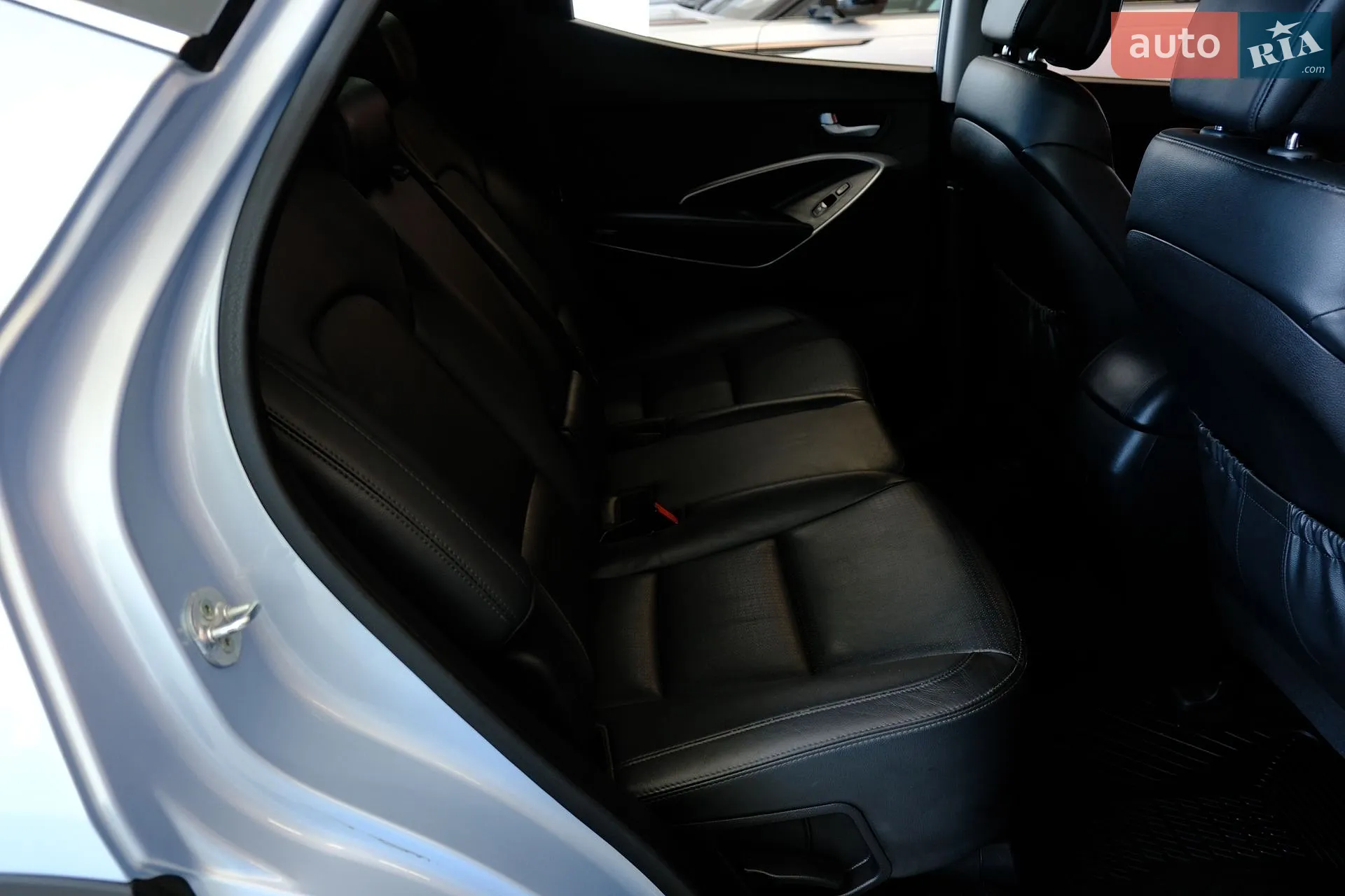 2013 Hyundai Santa Fe - мініатюра 32