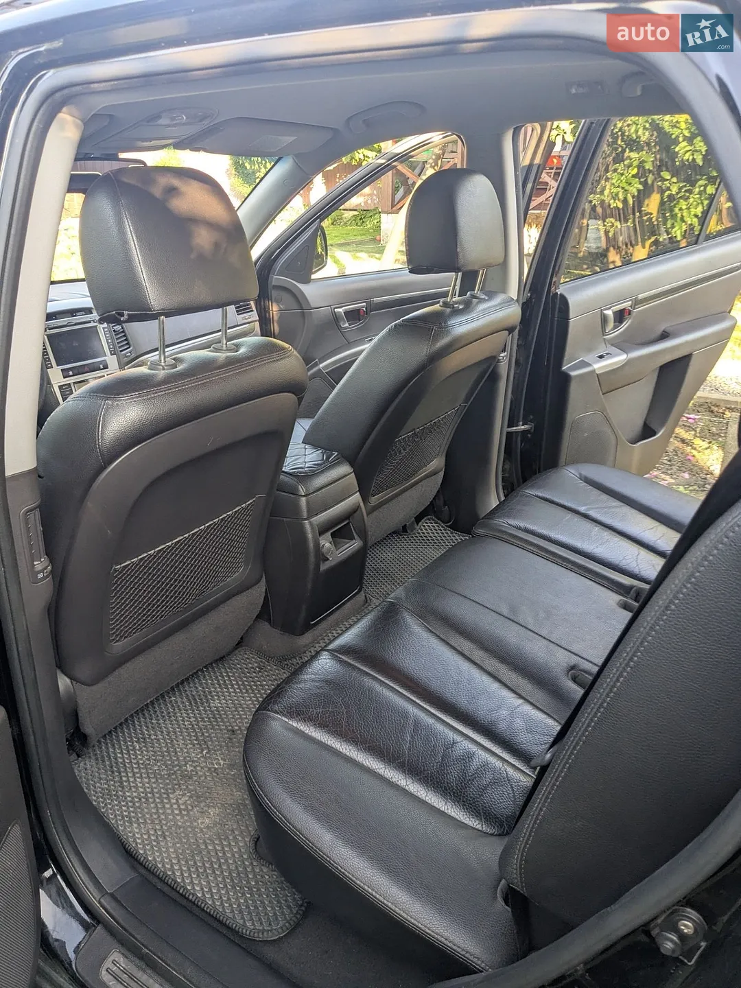 2011 Hyundai Santa Fe - мініатюра 11