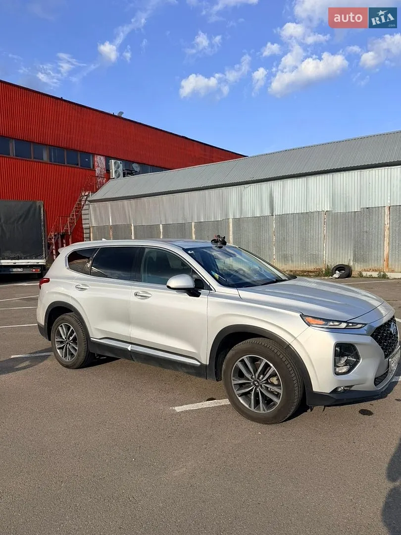 2019 Hyundai Santa Fe - мініатюра 4