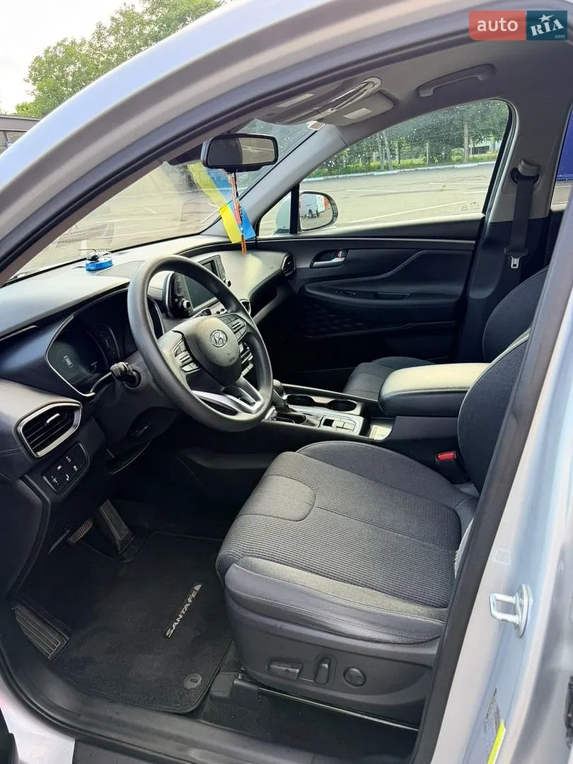 2019 Hyundai Santa Fe - мініатюра 8