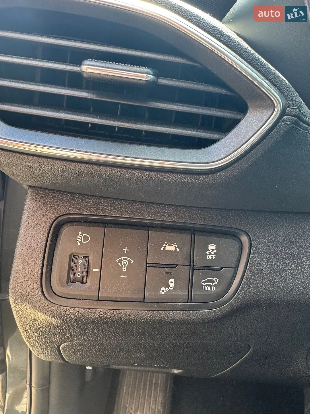 2018 Hyundai Santa Fe - мініатюра 18