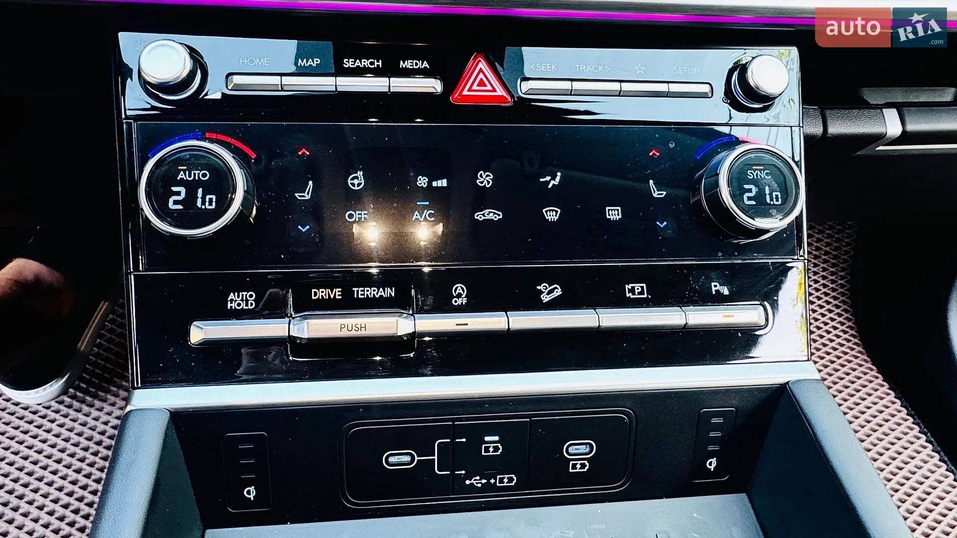 Hyundai Santa FE 2024 VIN KMHP381LHRU019973 фото оголошення 74 з 79