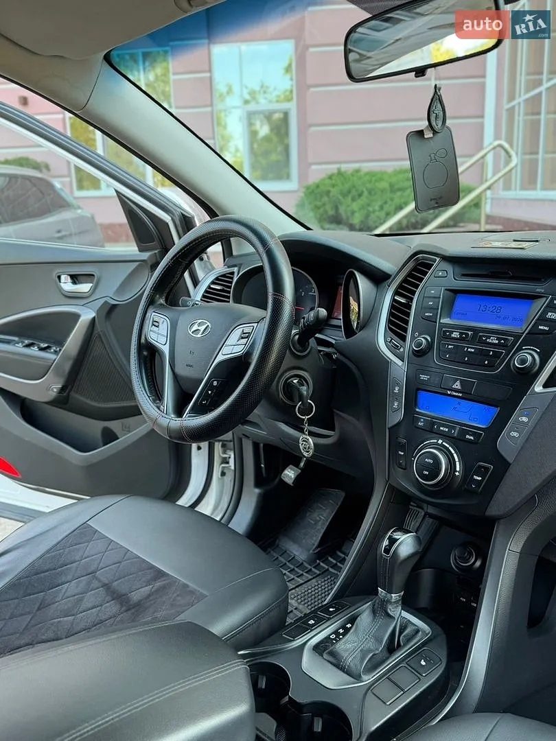 2012 Hyundai Santa Fe - мініатюра 44