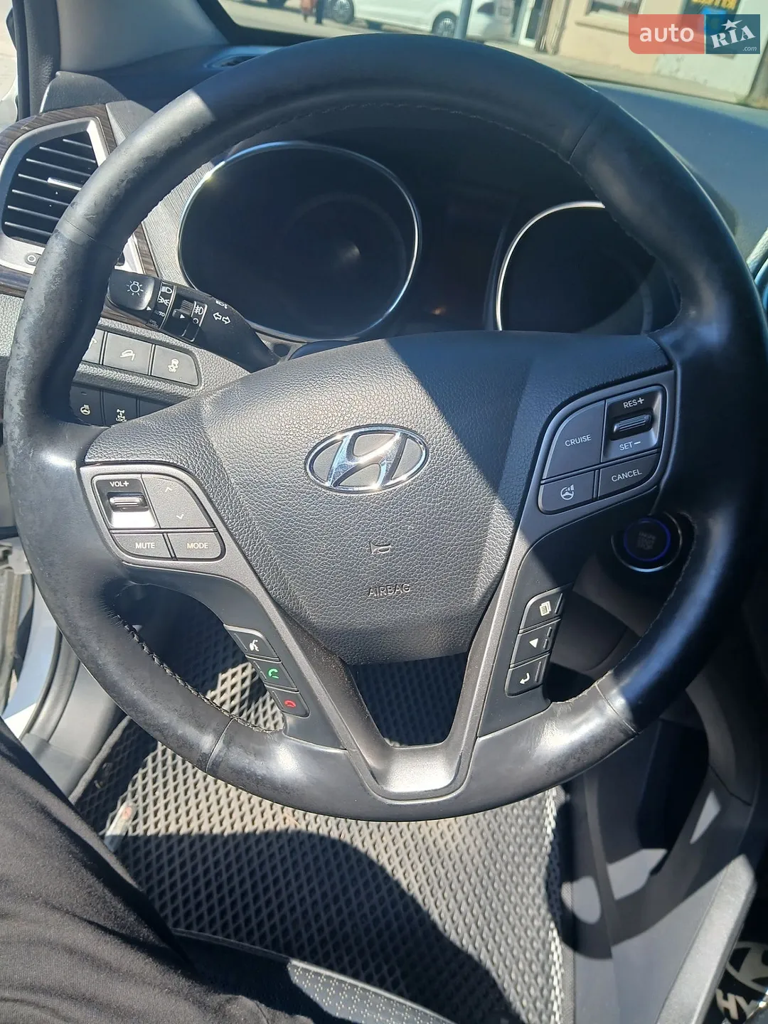 2014 Hyundai Santa Fe - мініатюра 5