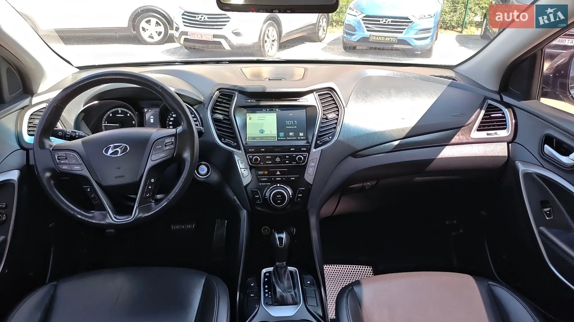 2015 Hyundai Santa Fe - мініатюра 41