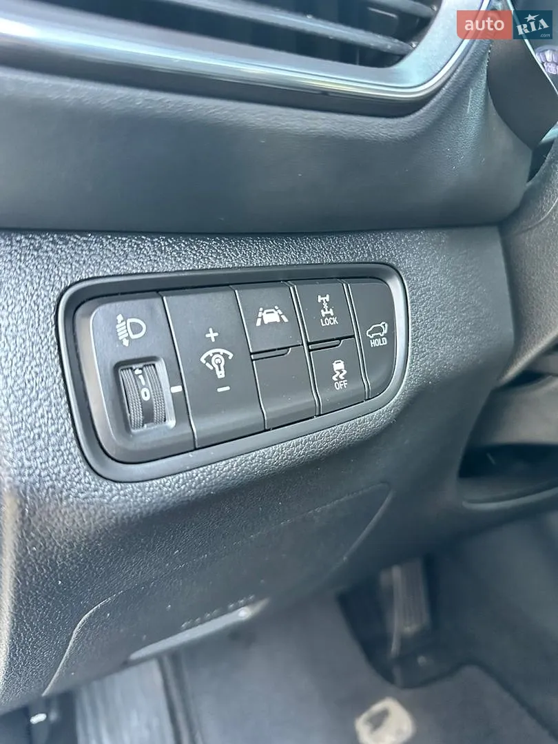 2019 Hyundai Santa Fe - мініатюра 17