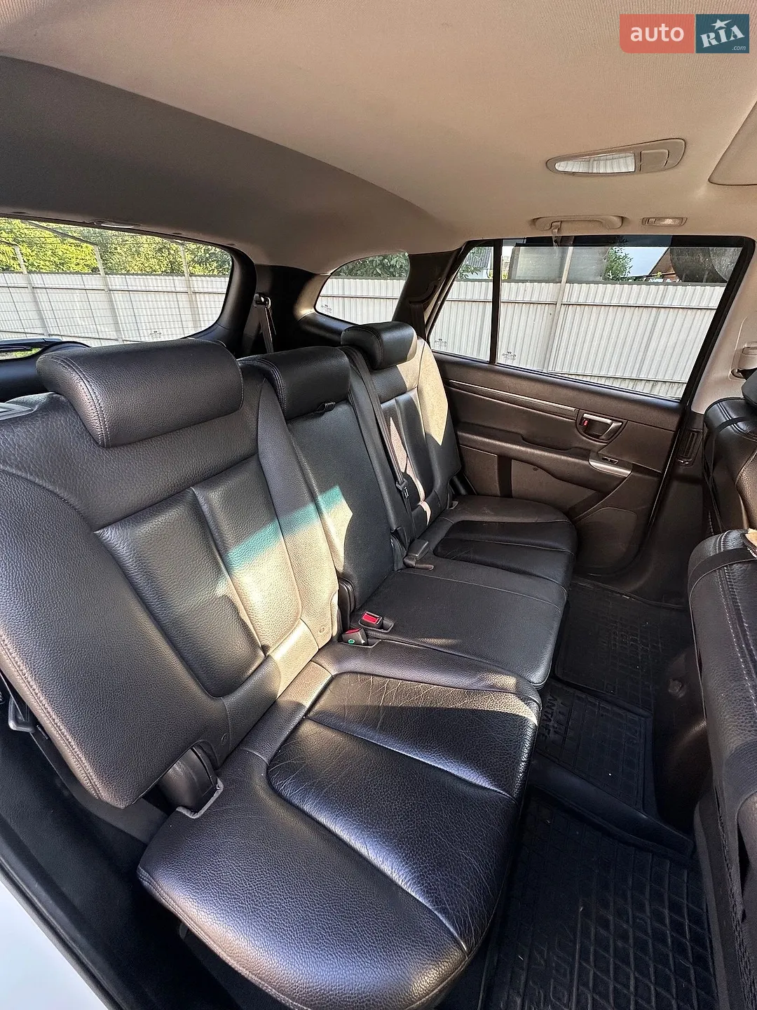 2011 Hyundai Santa Fe - мініатюра 8