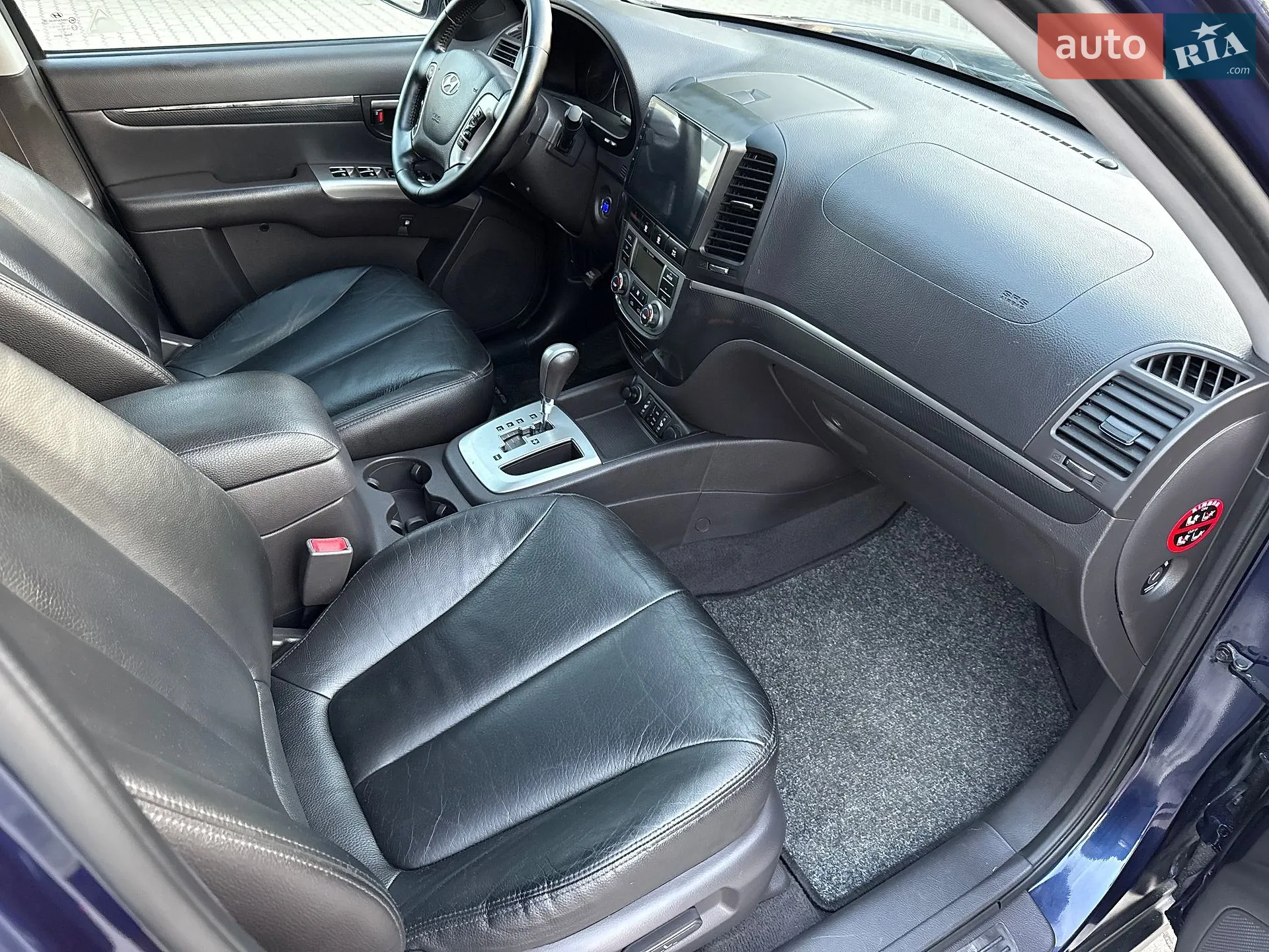 2010 Hyundai Santa Fe - мініатюра 46