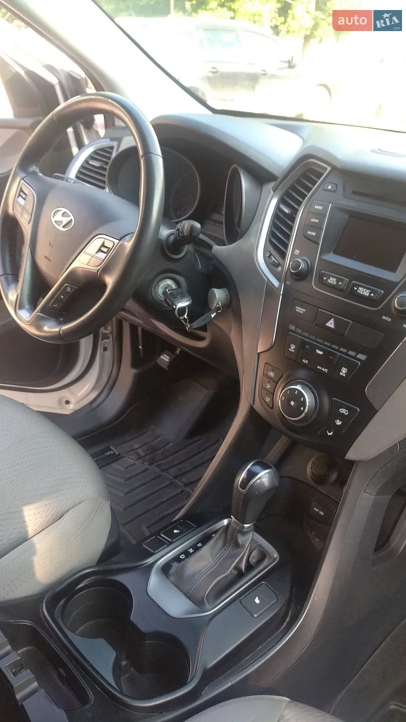 2014 Hyundai Santa Fe - мініатюра 4