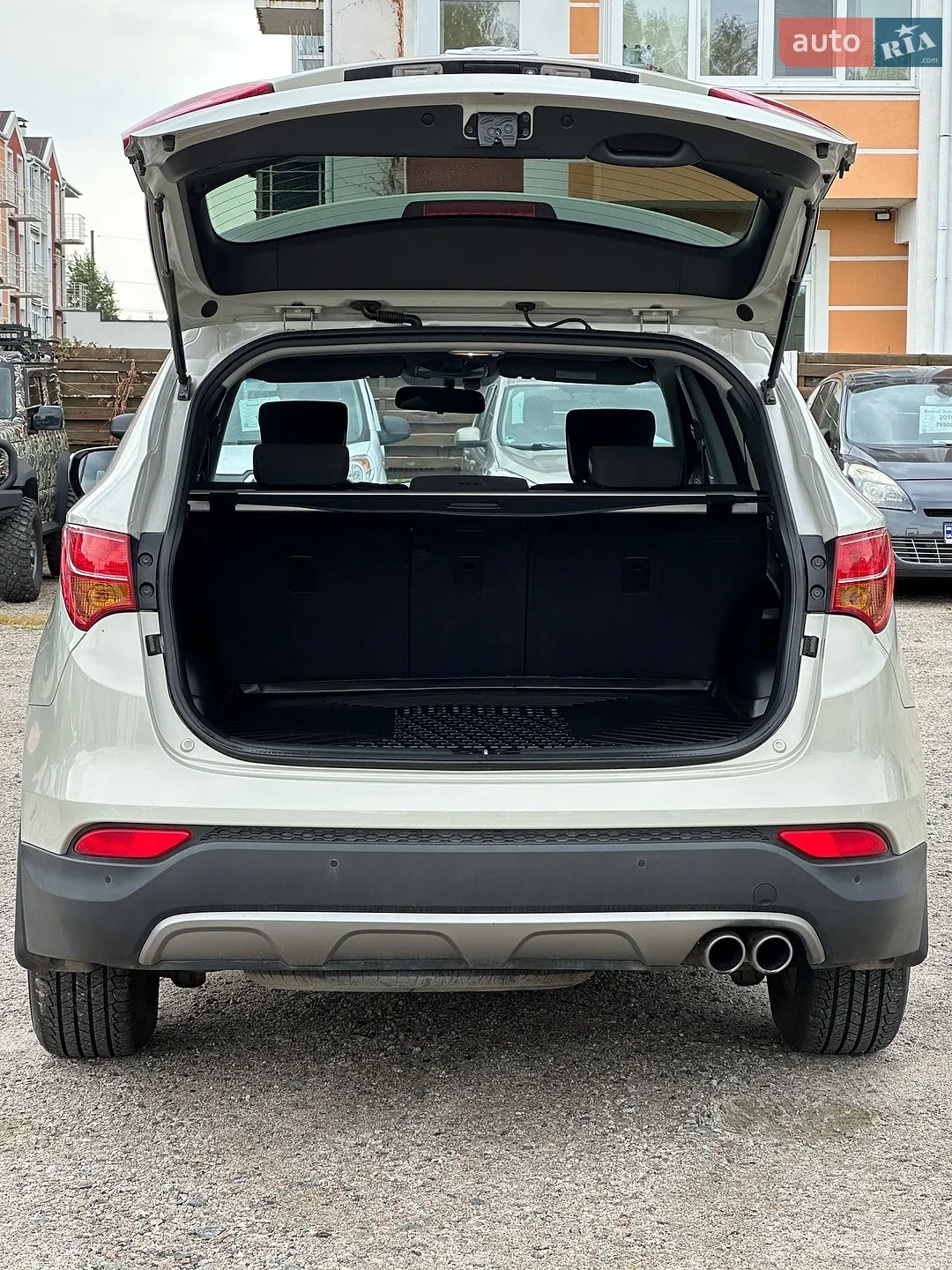 2013 Hyundai Santa Fe - мініатюра 16