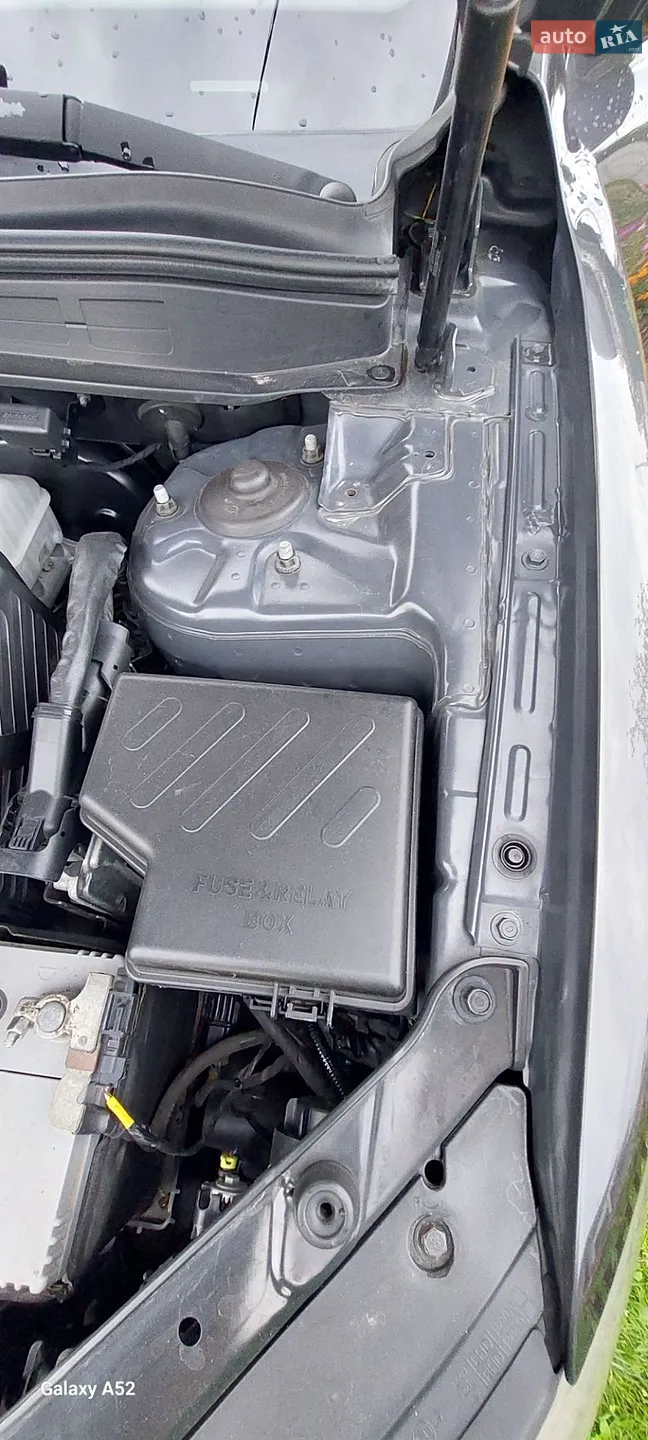 2010 Hyundai Santa Fe - мініатюра 20