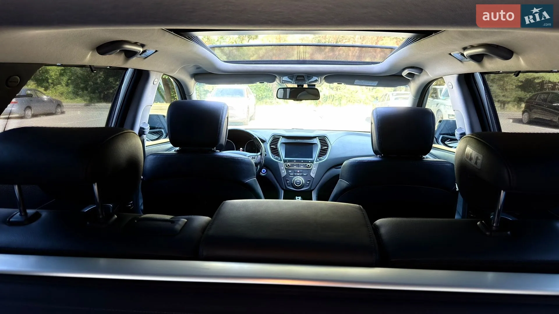2017 Hyundai Santa Fe - мініатюра 29