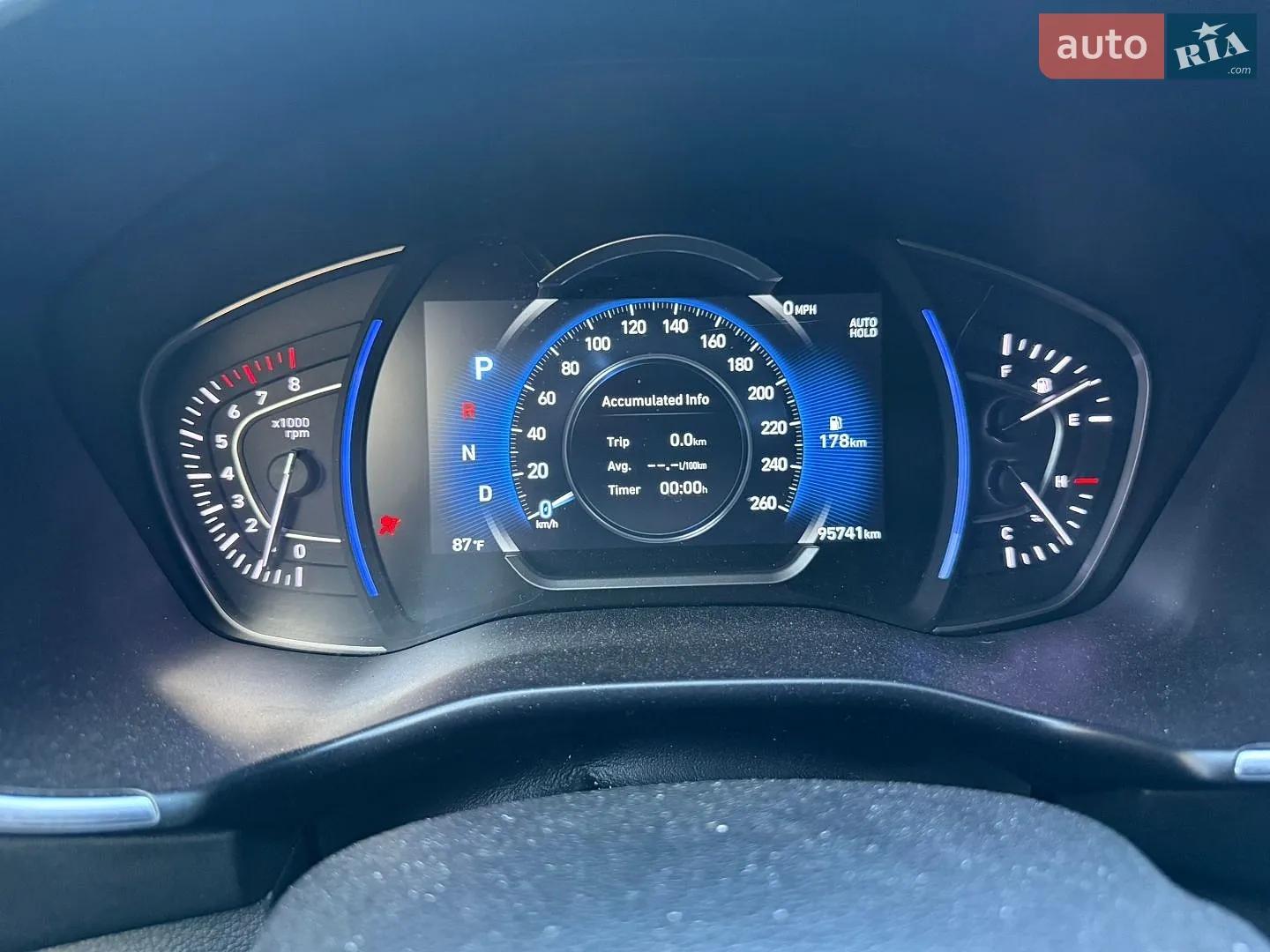 2018 Hyundai Santa Fe - мініатюра 28