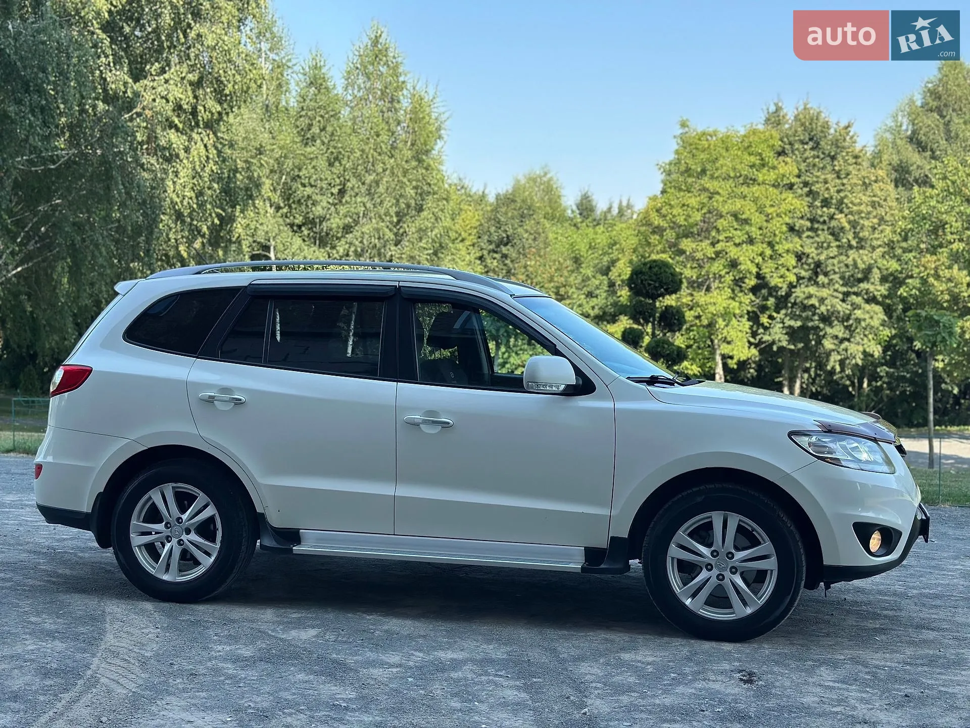 2011 Hyundai Santa Fe - мініатюра 11