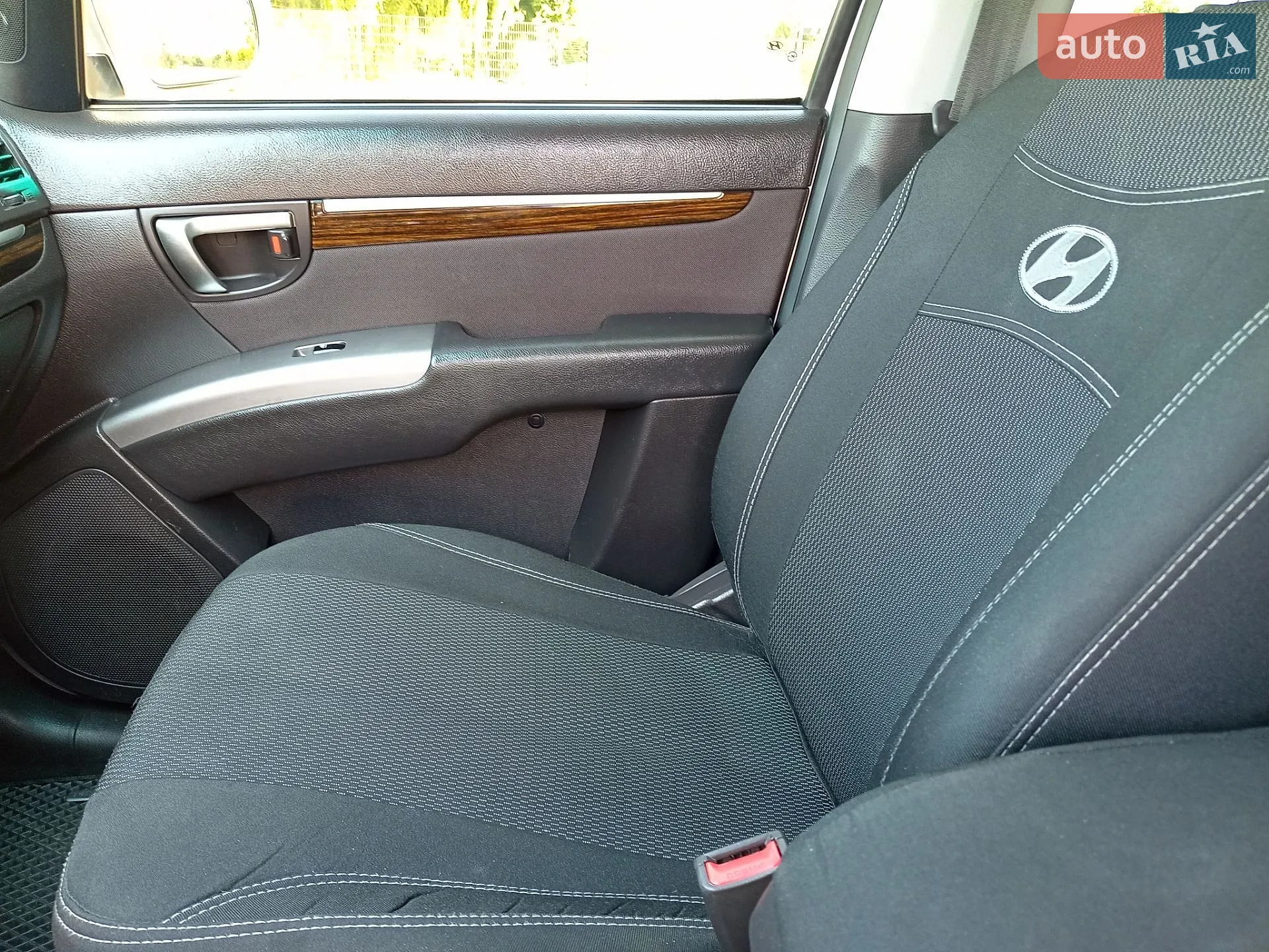 2011 Hyundai Santa Fe - мініатюра 15