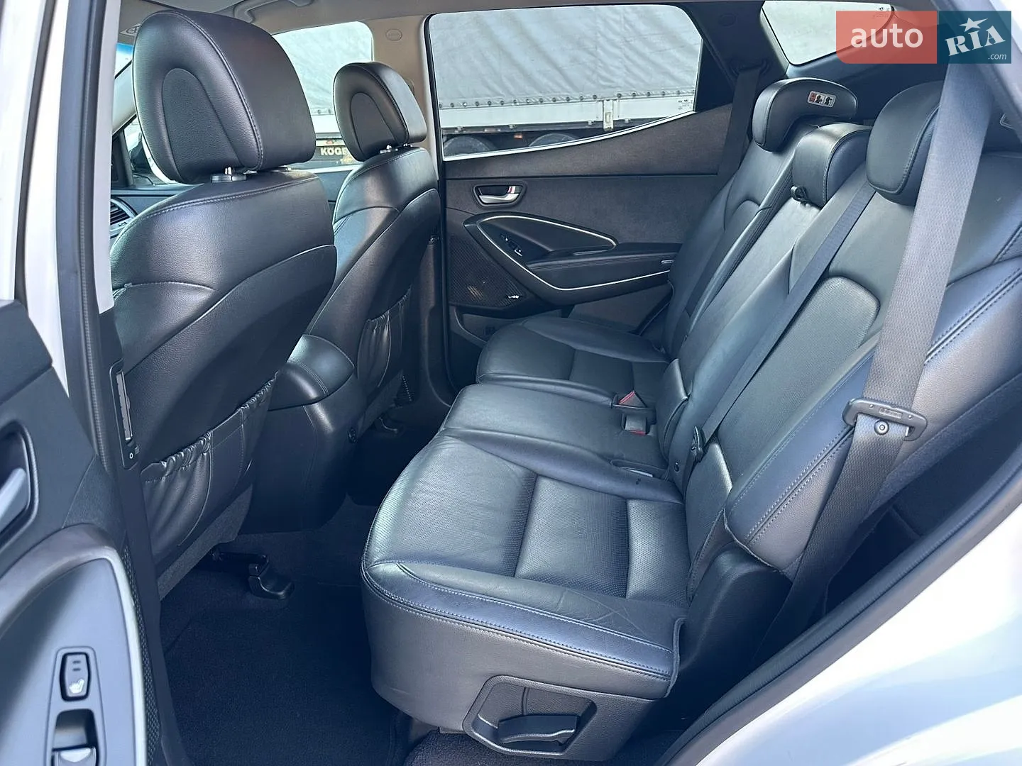 2015 Hyundai Santa Fe - мініатюра 11