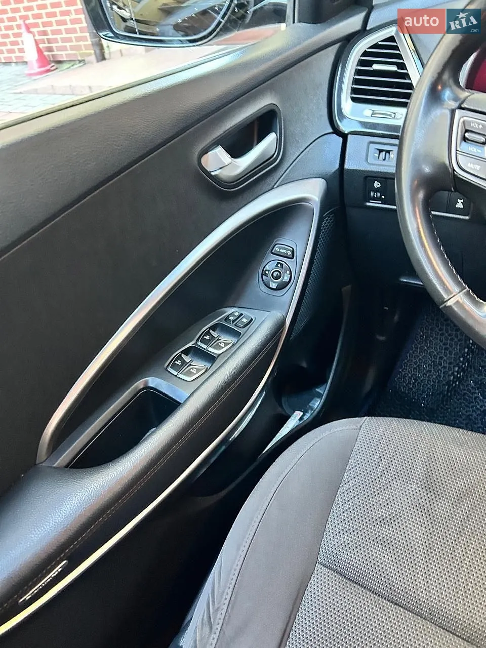 2015 Hyundai Santa Fe - мініатюра 8