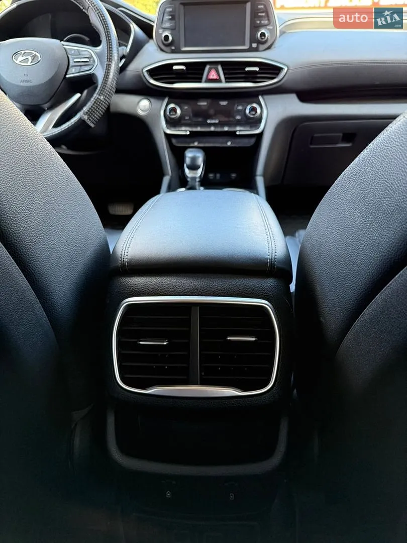 2018 Hyundai Santa Fe - мініатюра 12