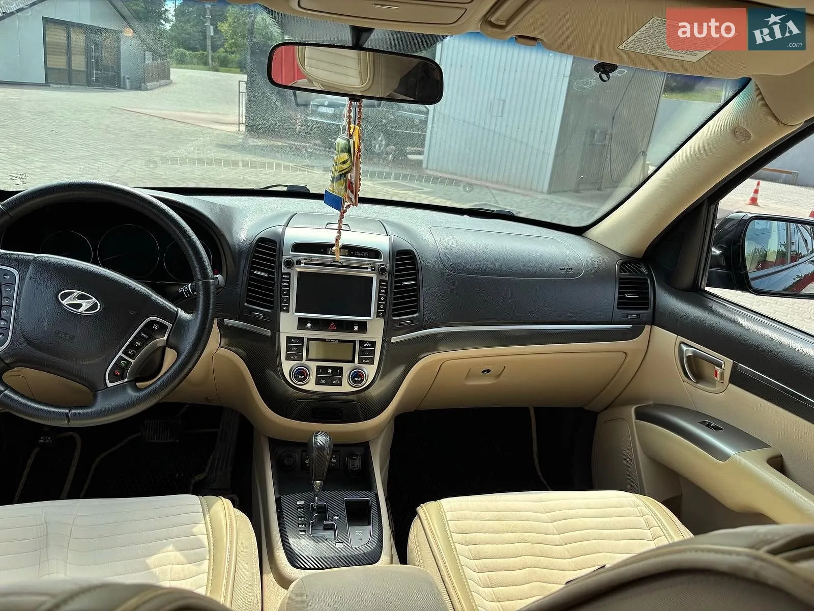 2011 Hyundai Santa Fe - мініатюра 4