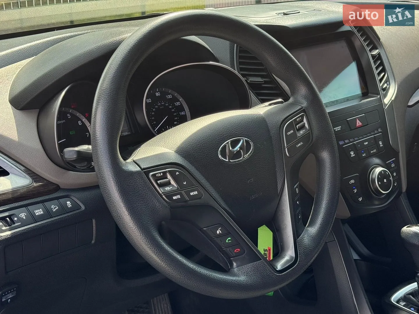 2017 Hyundai Santa Fe - мініатюра 15