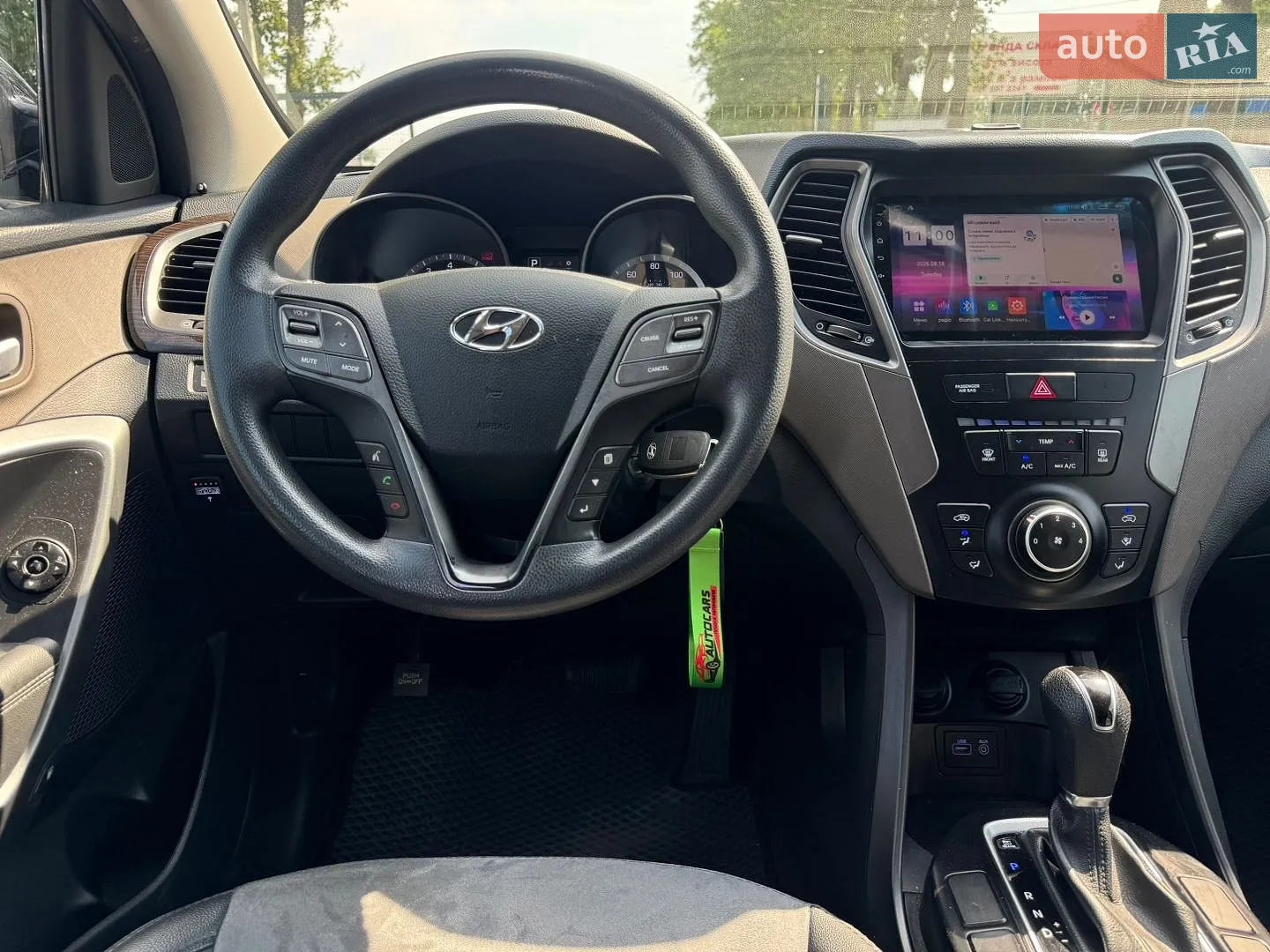 2017 Hyundai Santa Fe - мініатюра 18