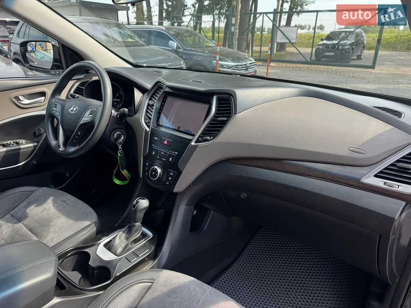 2017 Hyundai Santa Fe - мініатюра 11